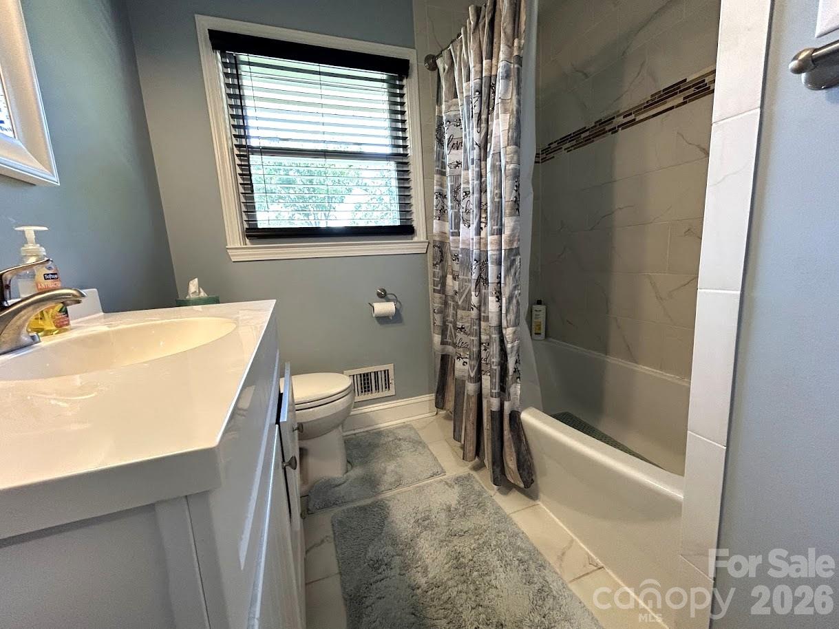 7113 Sterncrest Place — Charlotte