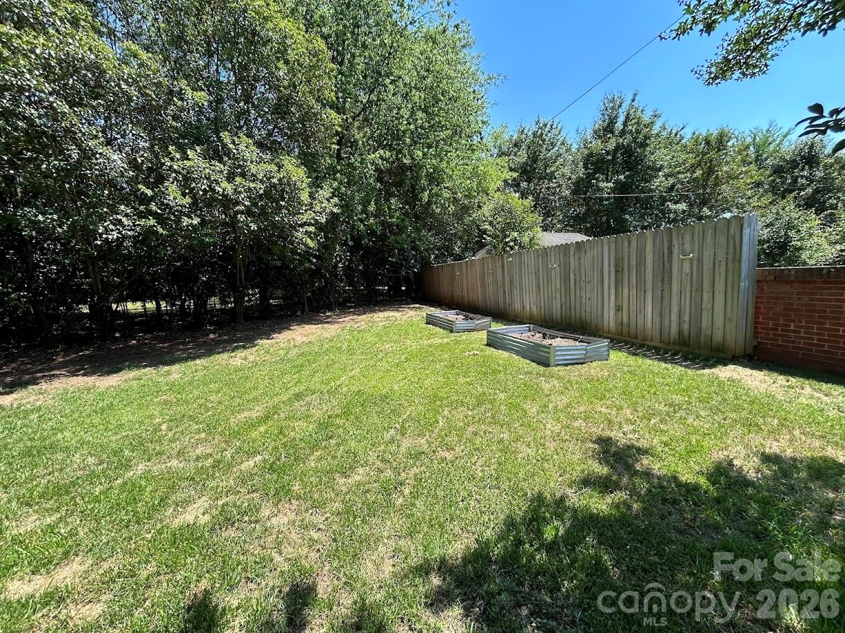 7113 Sterncrest Place — Charlotte