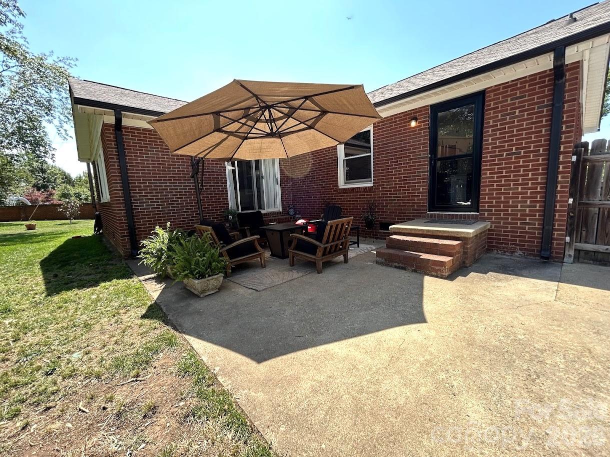 7113 Sterncrest Place — Charlotte
