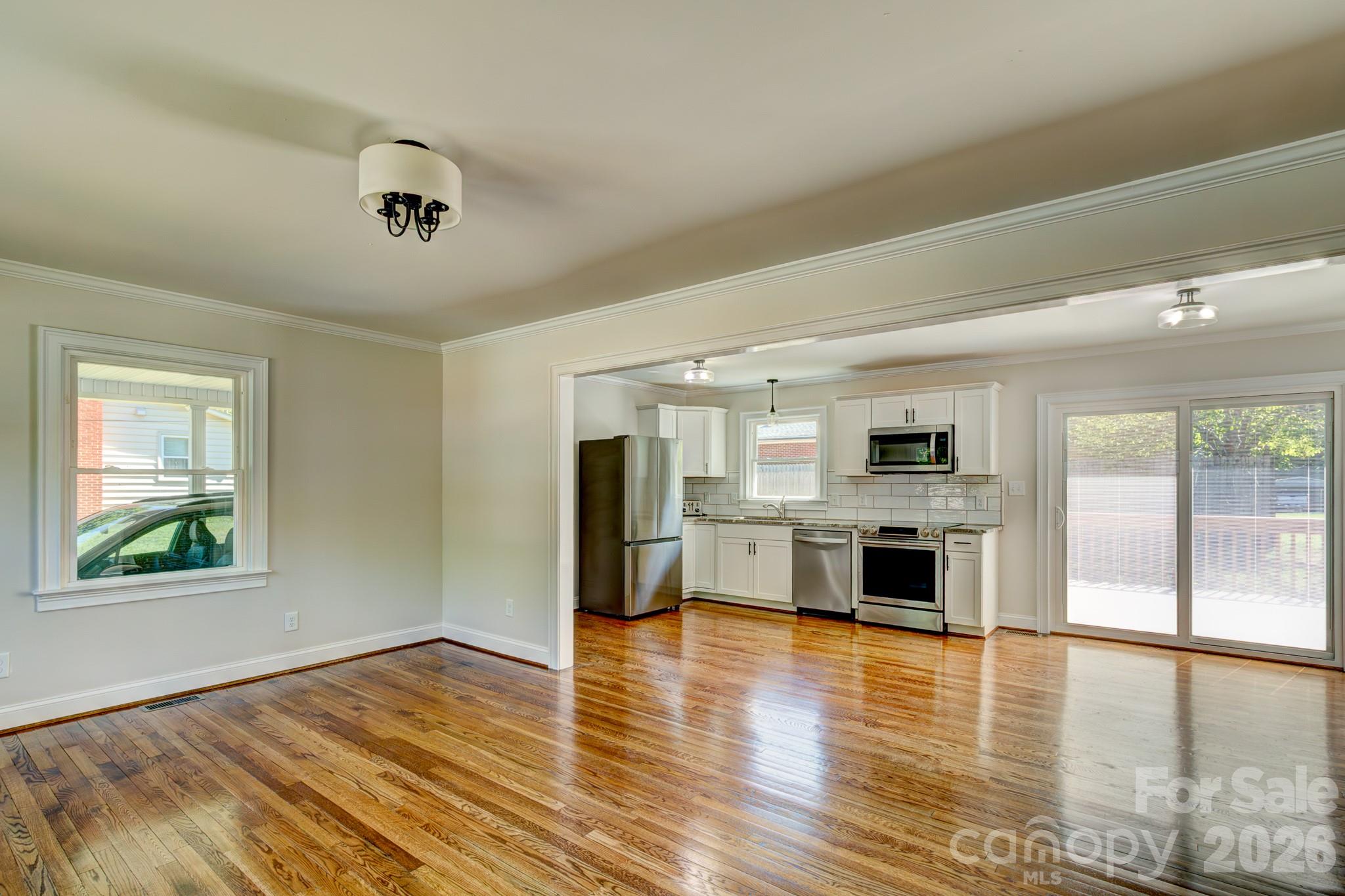 303 Mark Street — Cherryville