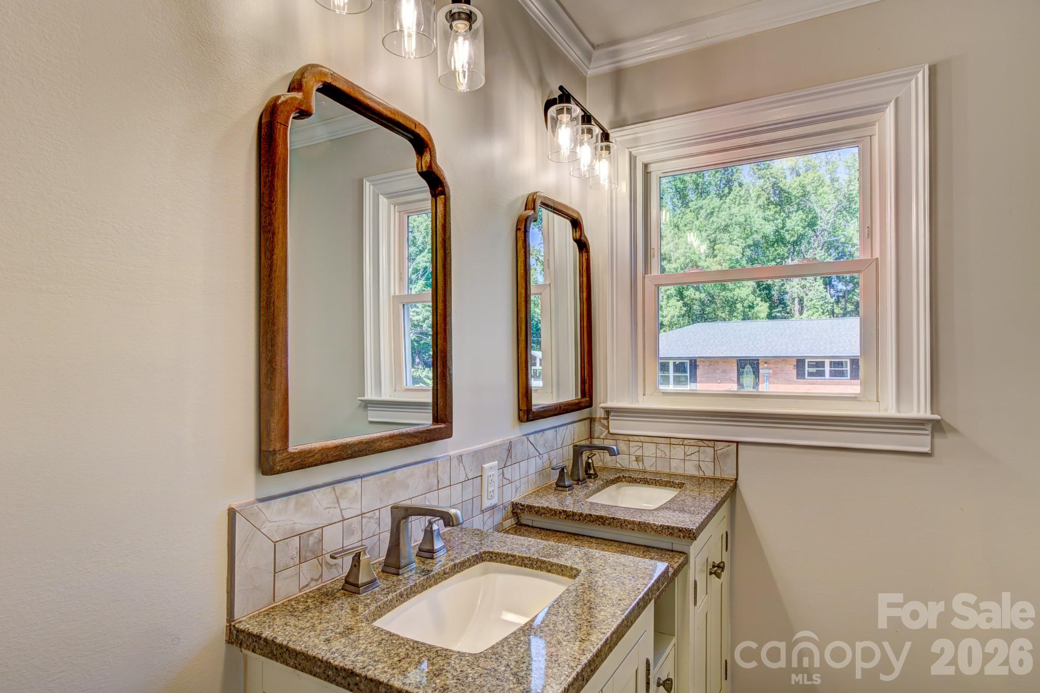 303 Mark Street — Cherryville