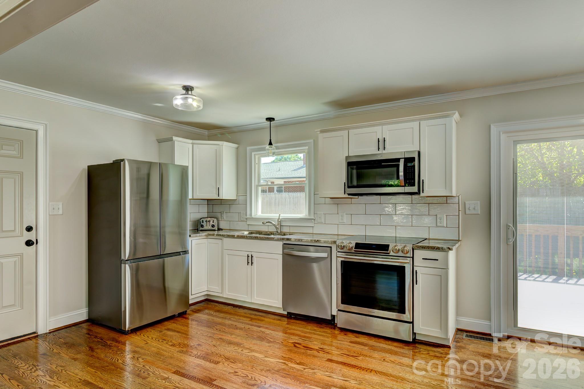 303 Mark Street — Cherryville