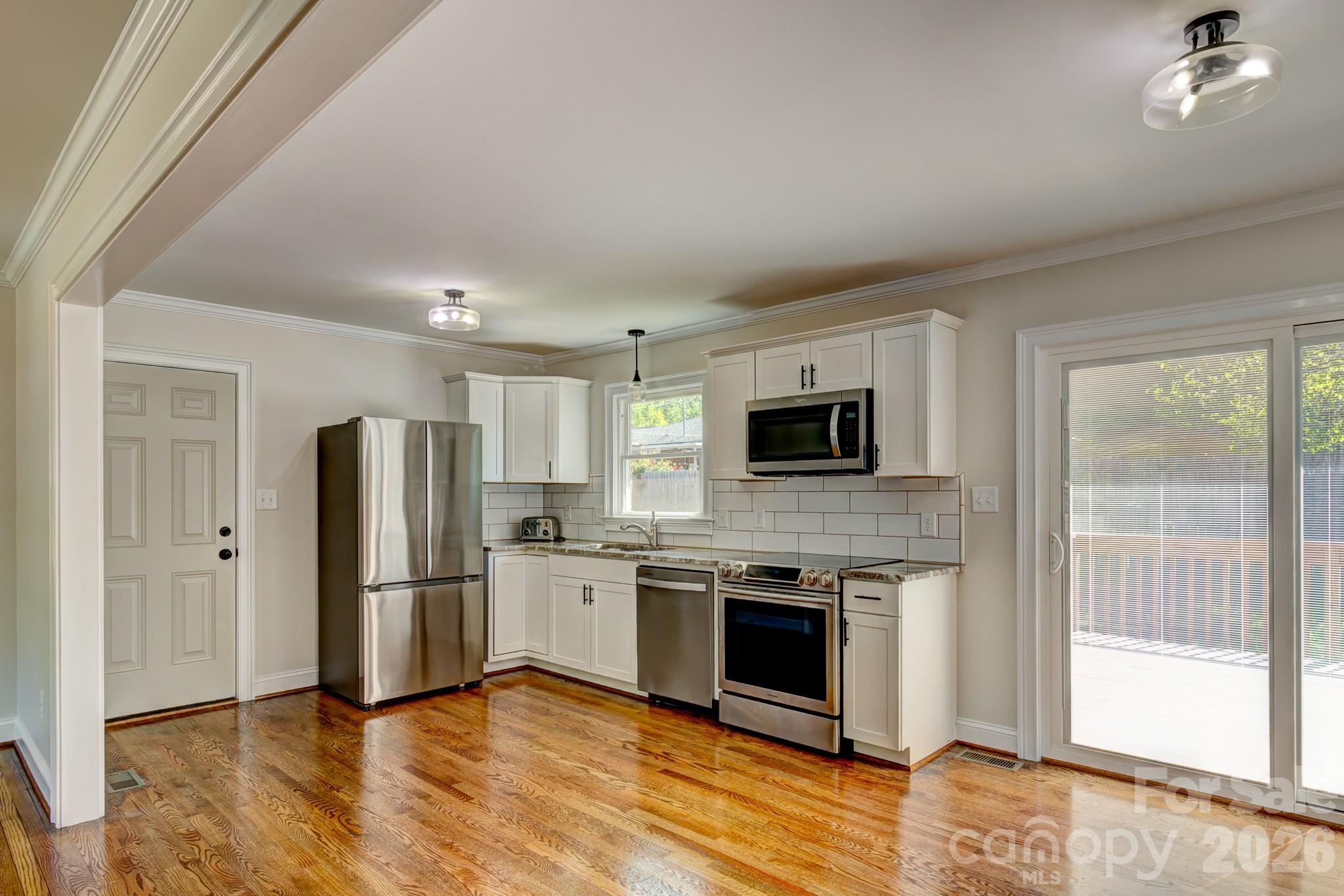 303 Mark Street — Cherryville