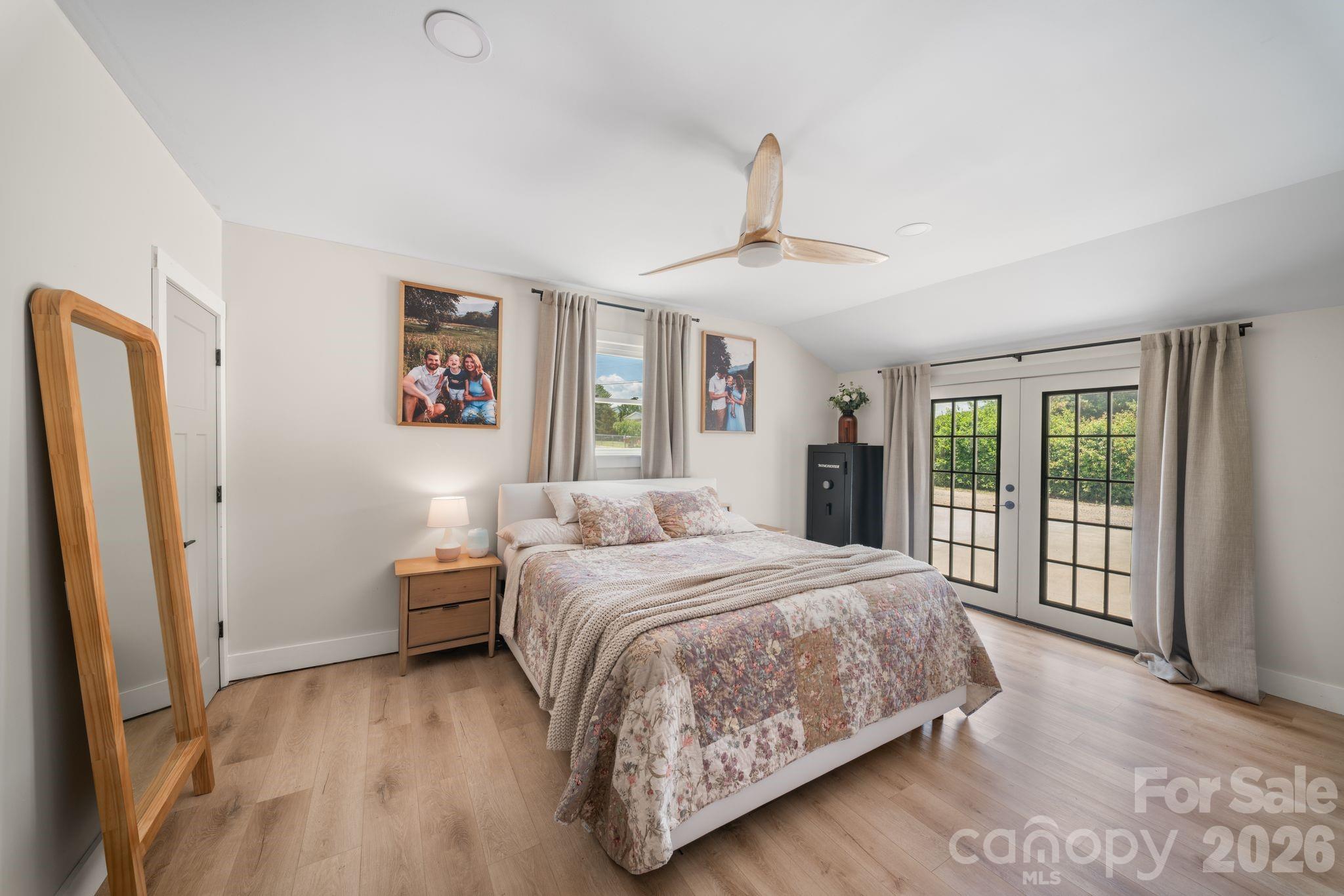 97 Paul Holland Road — Canton