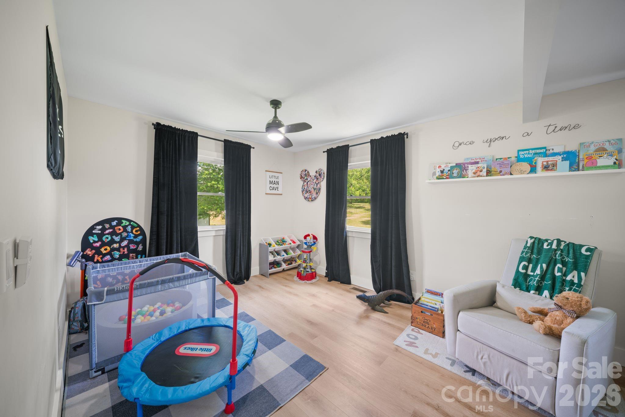 97 Paul Holland Road — Canton
