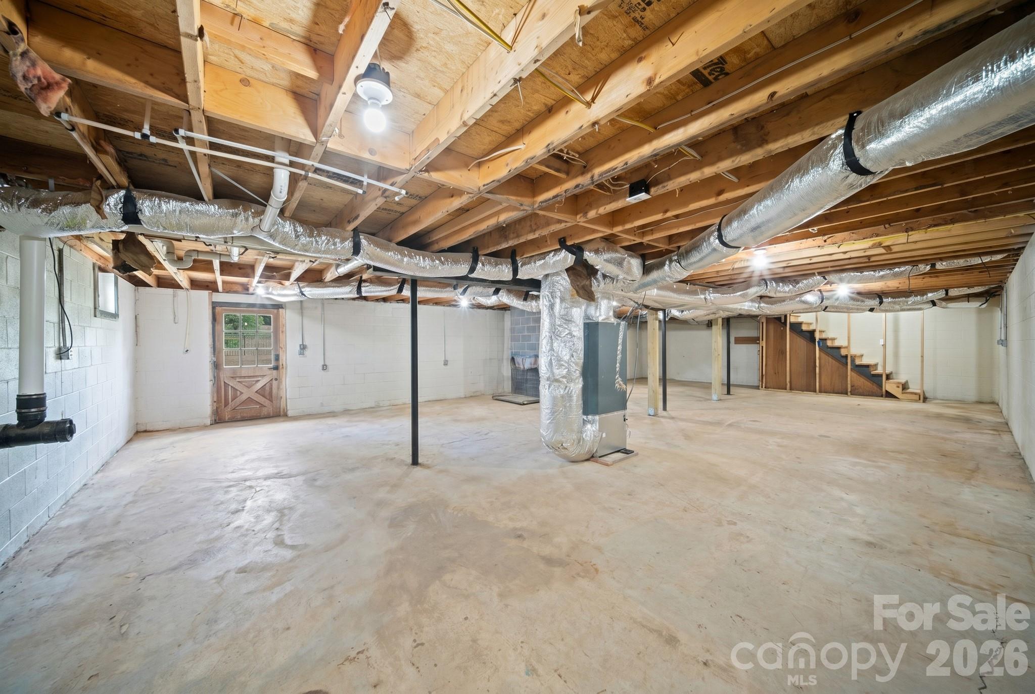 97 Paul Holland Road — Canton