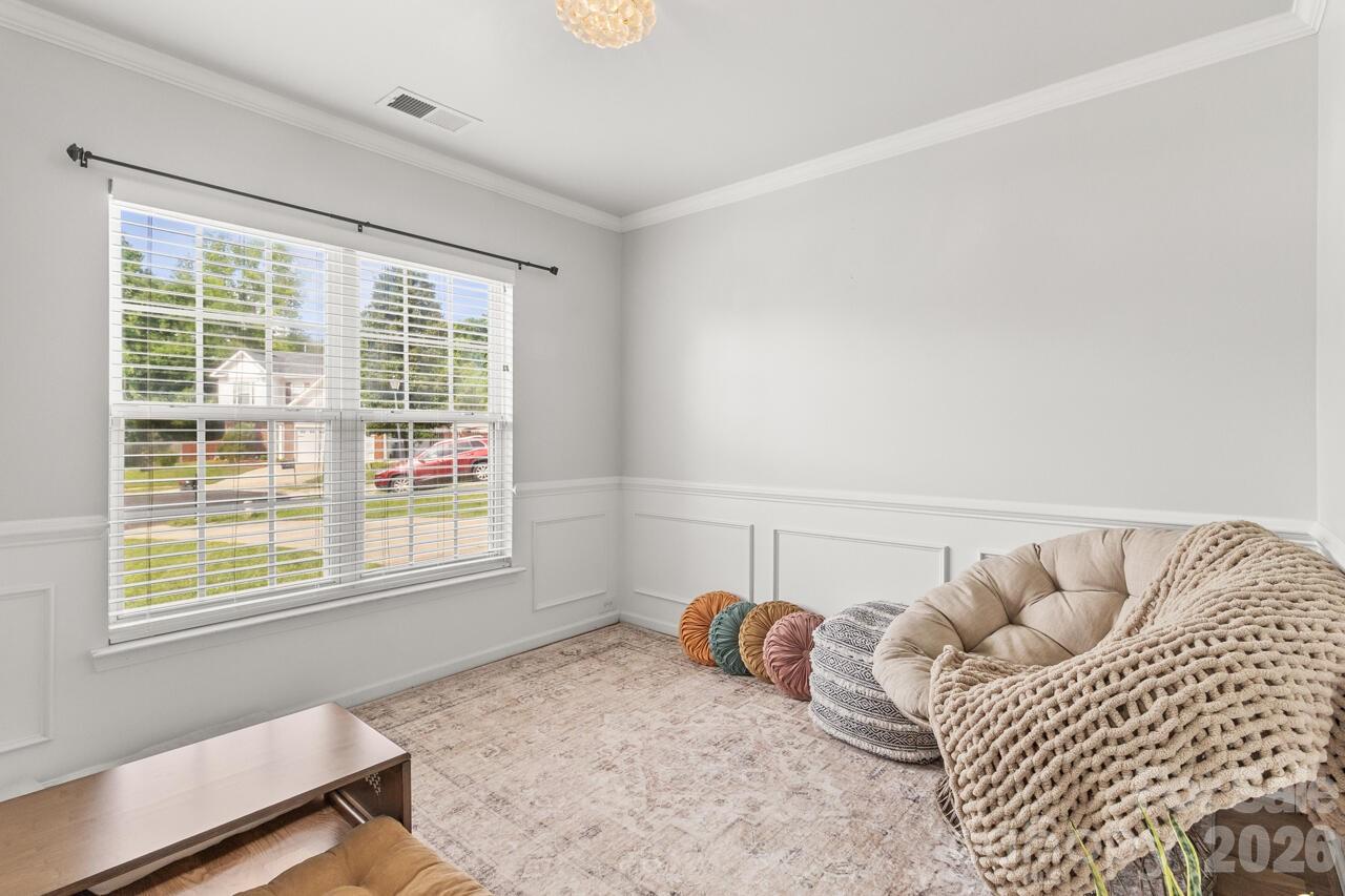 6907 Murray Grey Lane — Charlotte