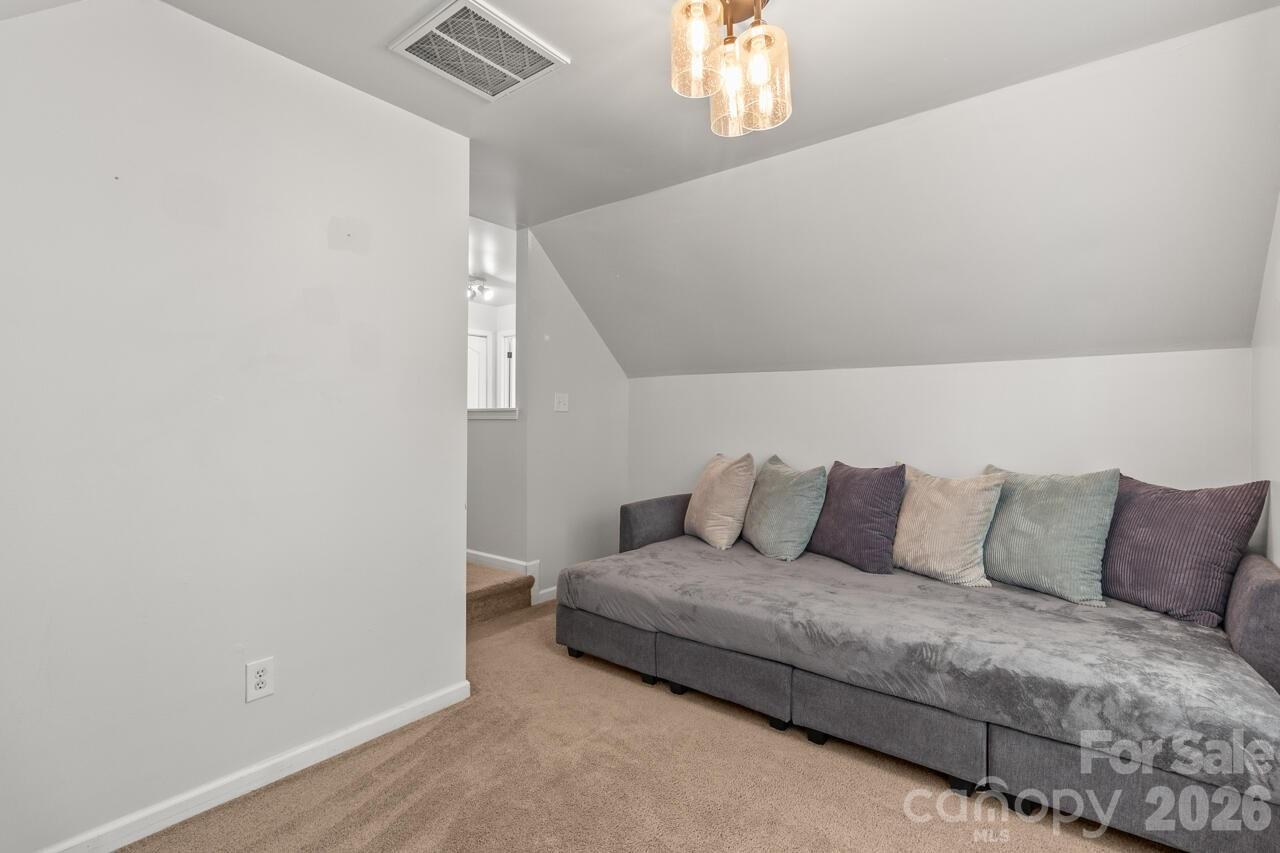 6907 Murray Grey Lane — Charlotte
