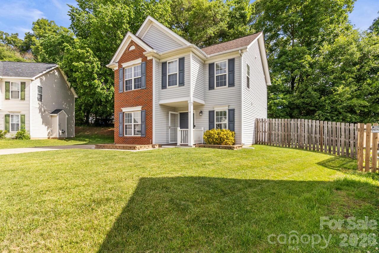 6907 Murray Grey Lane — Charlotte