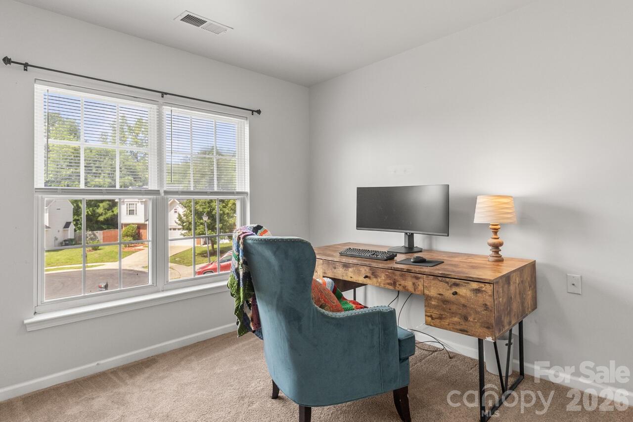 6907 Murray Grey Lane — Charlotte