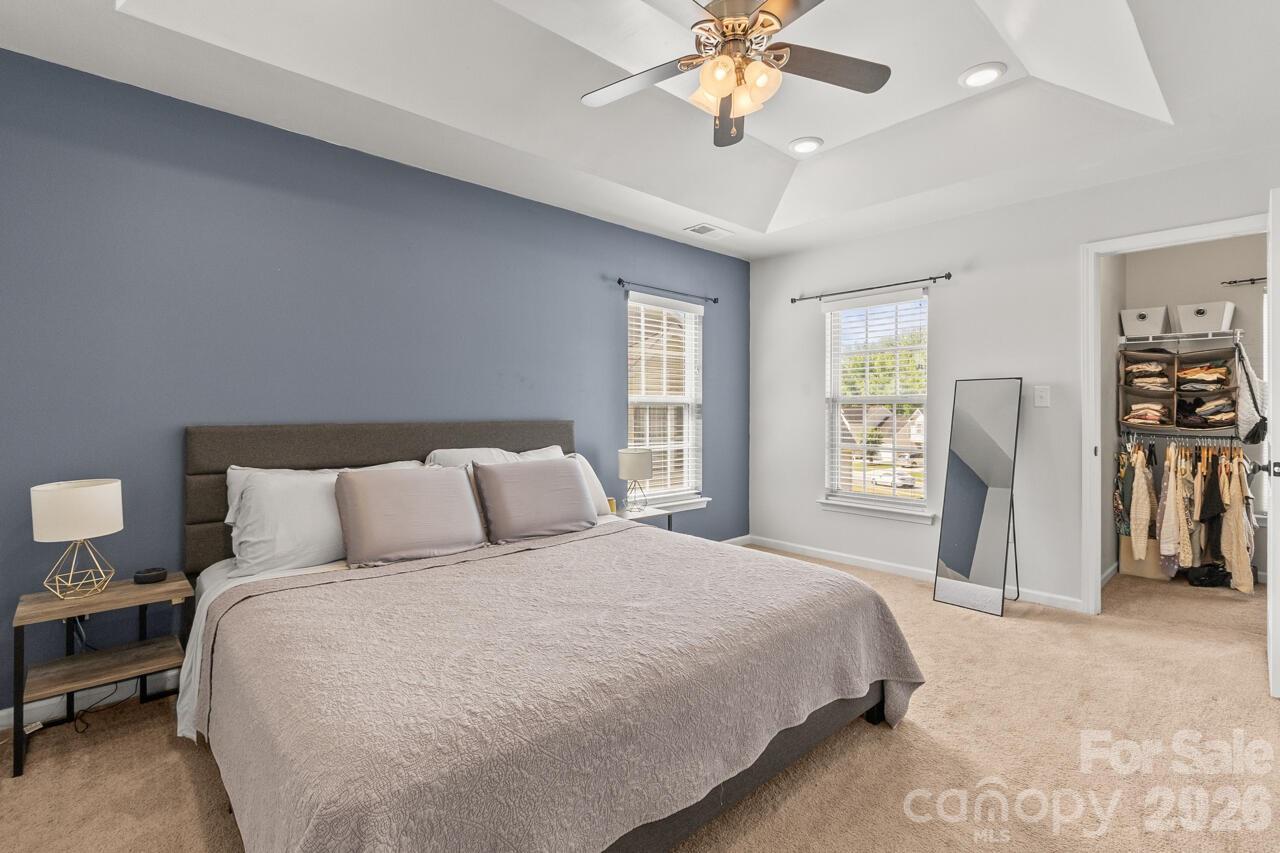 6907 Murray Grey Lane — Charlotte