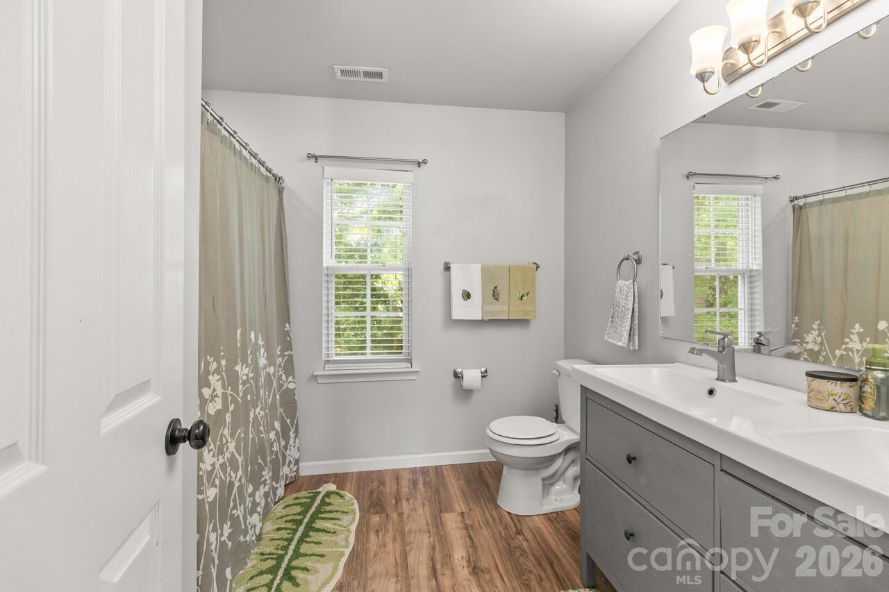 6907 Murray Grey Lane — Charlotte