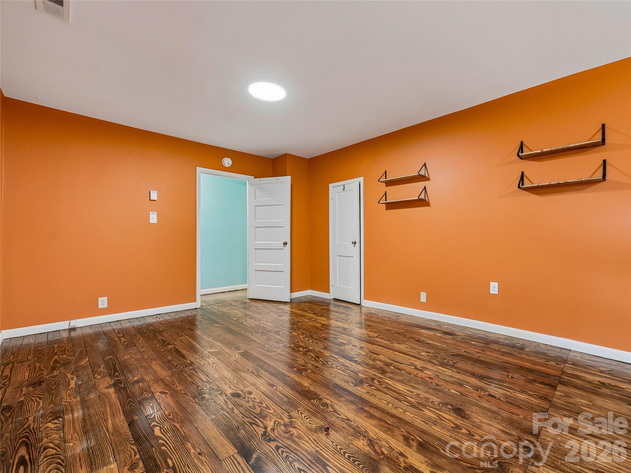 506 Johnston School Road — Asheville