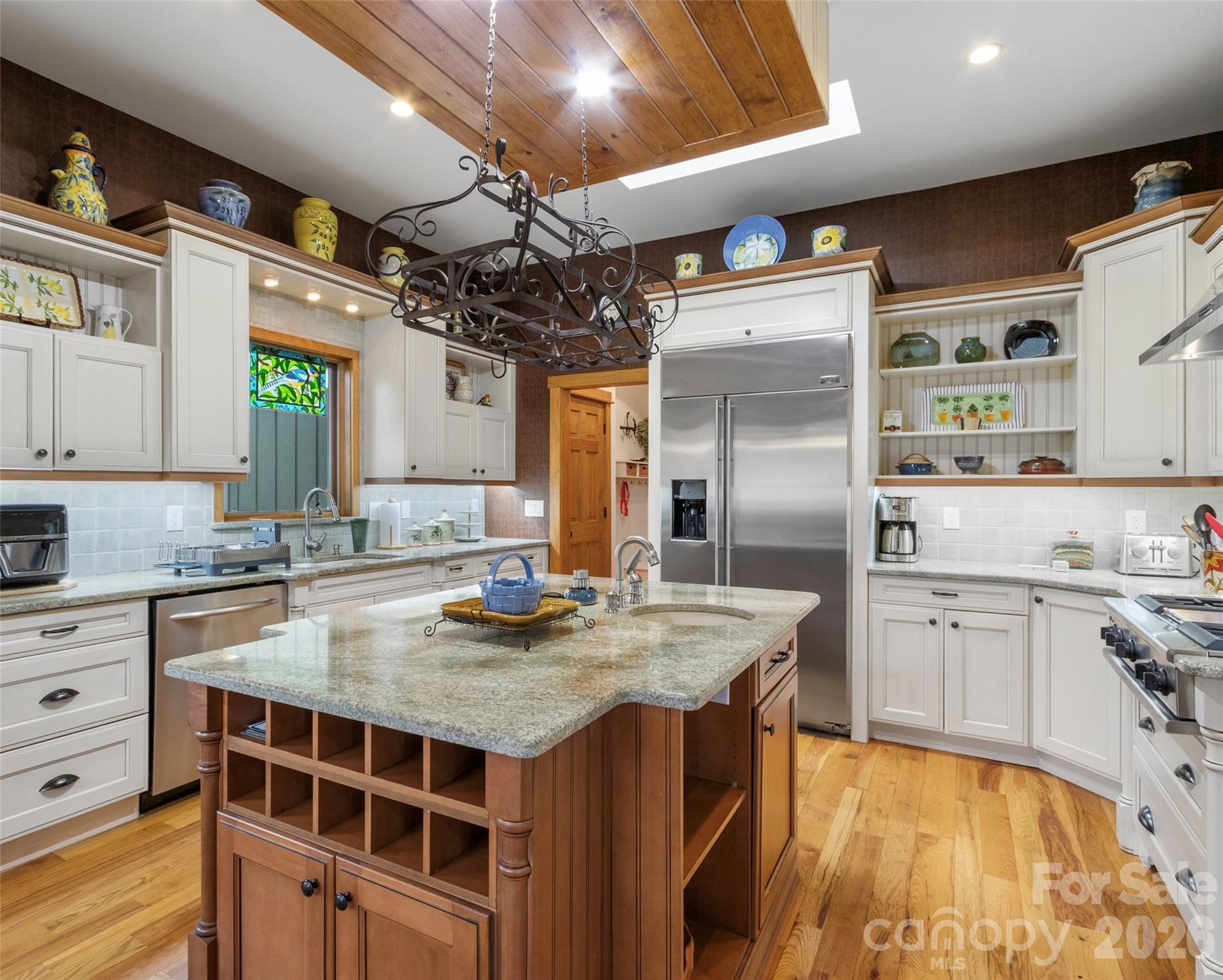 324 Austin Mountain Drive — Burnsville