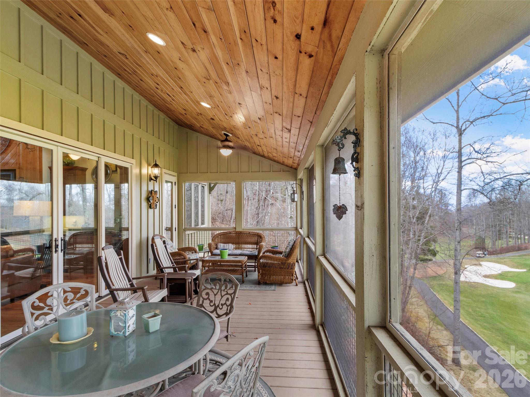 324 Austin Mountain Drive — Burnsville