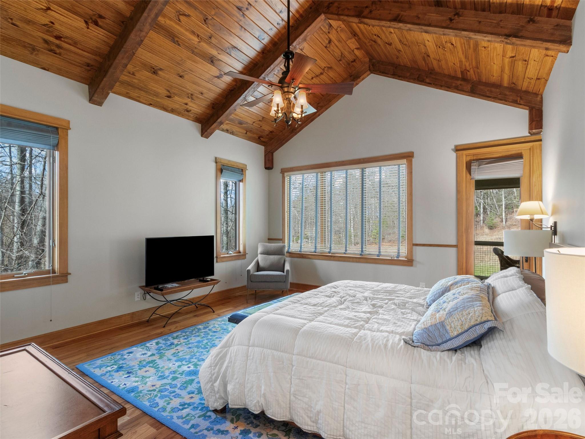 324 Austin Mountain Drive — Burnsville