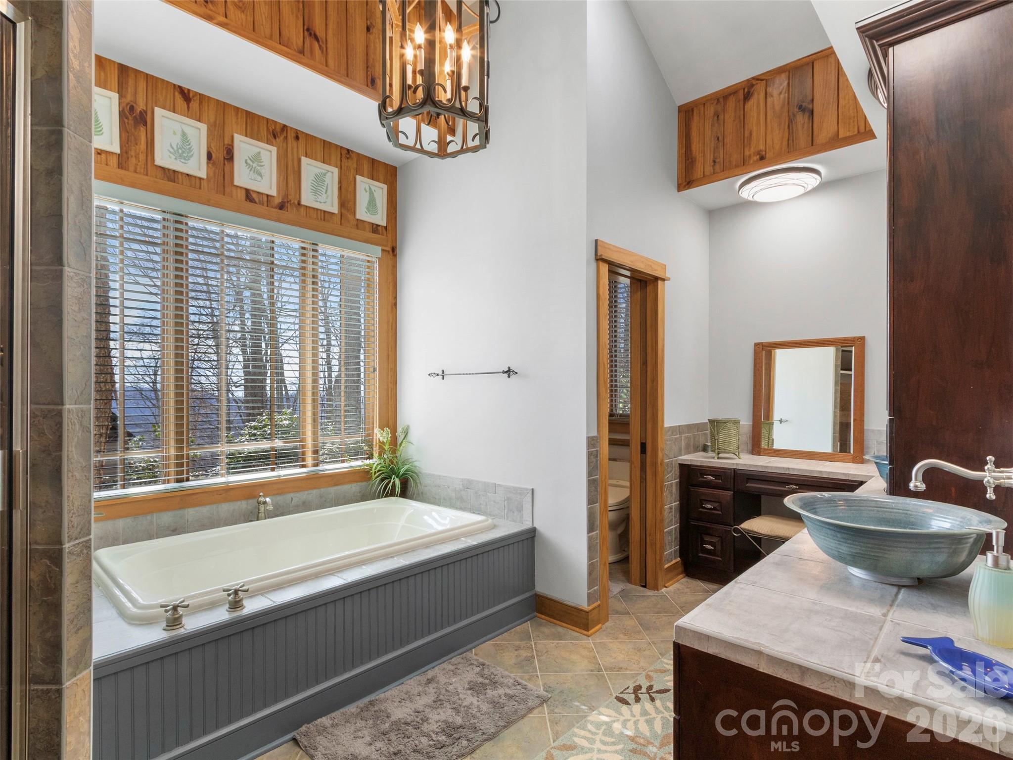 324 Austin Mountain Drive — Burnsville
