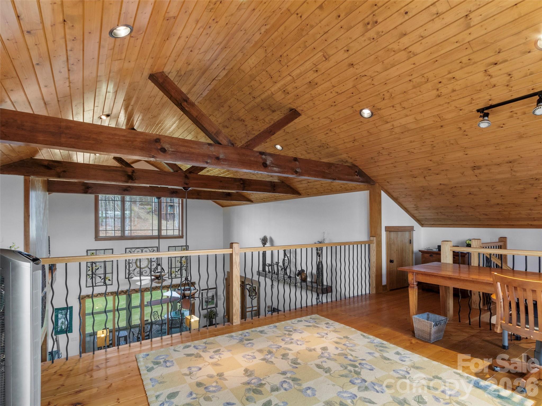 324 Austin Mountain Drive — Burnsville