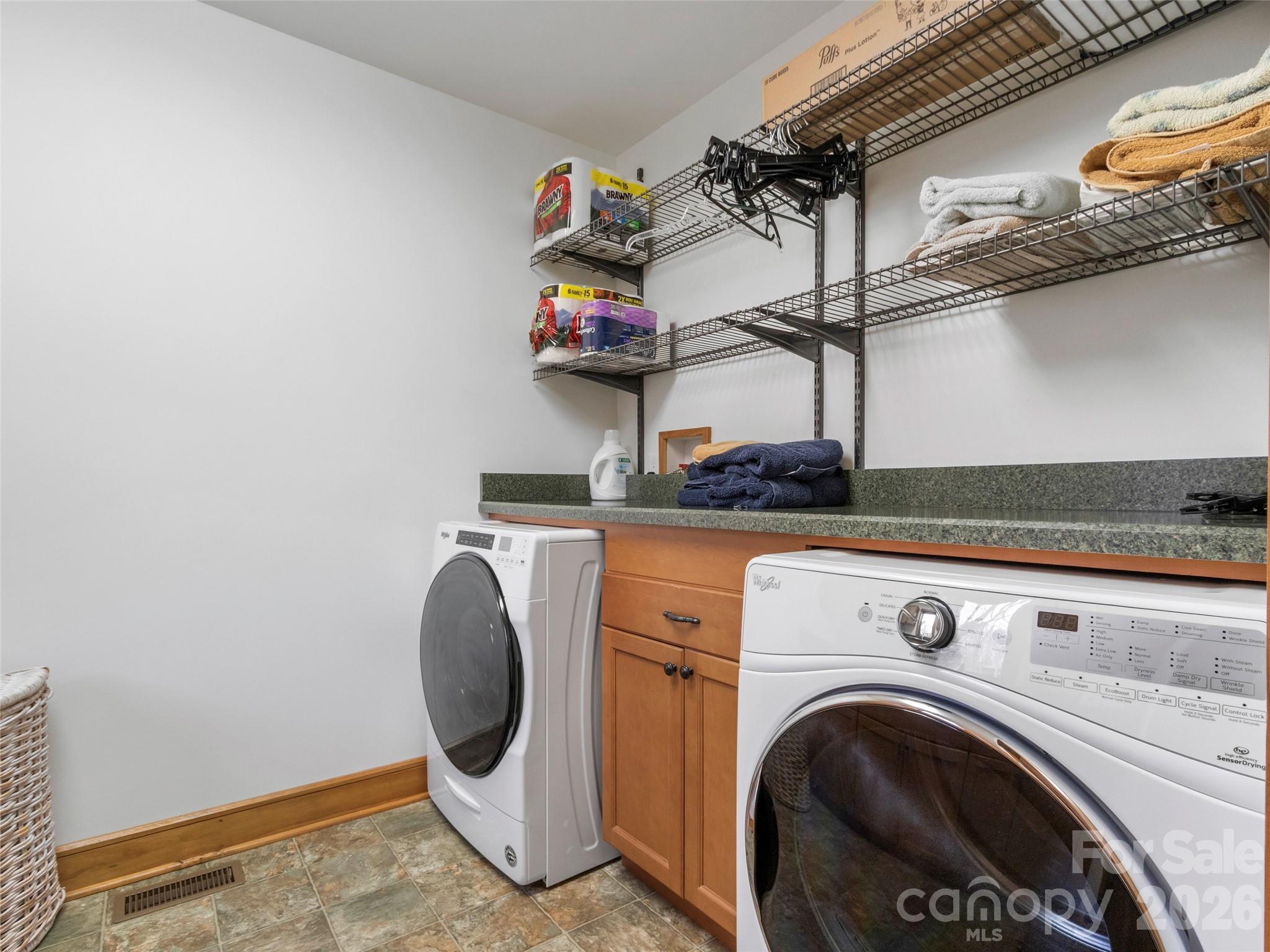 324 Austin Mountain Drive — Burnsville
