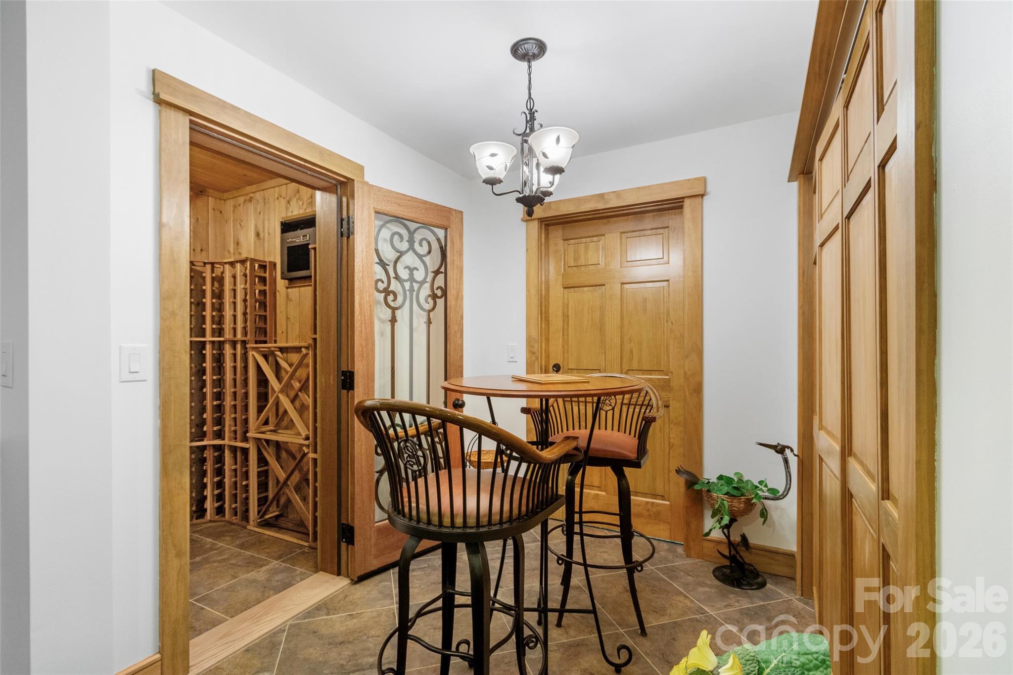 324 Austin Mountain Drive — Burnsville