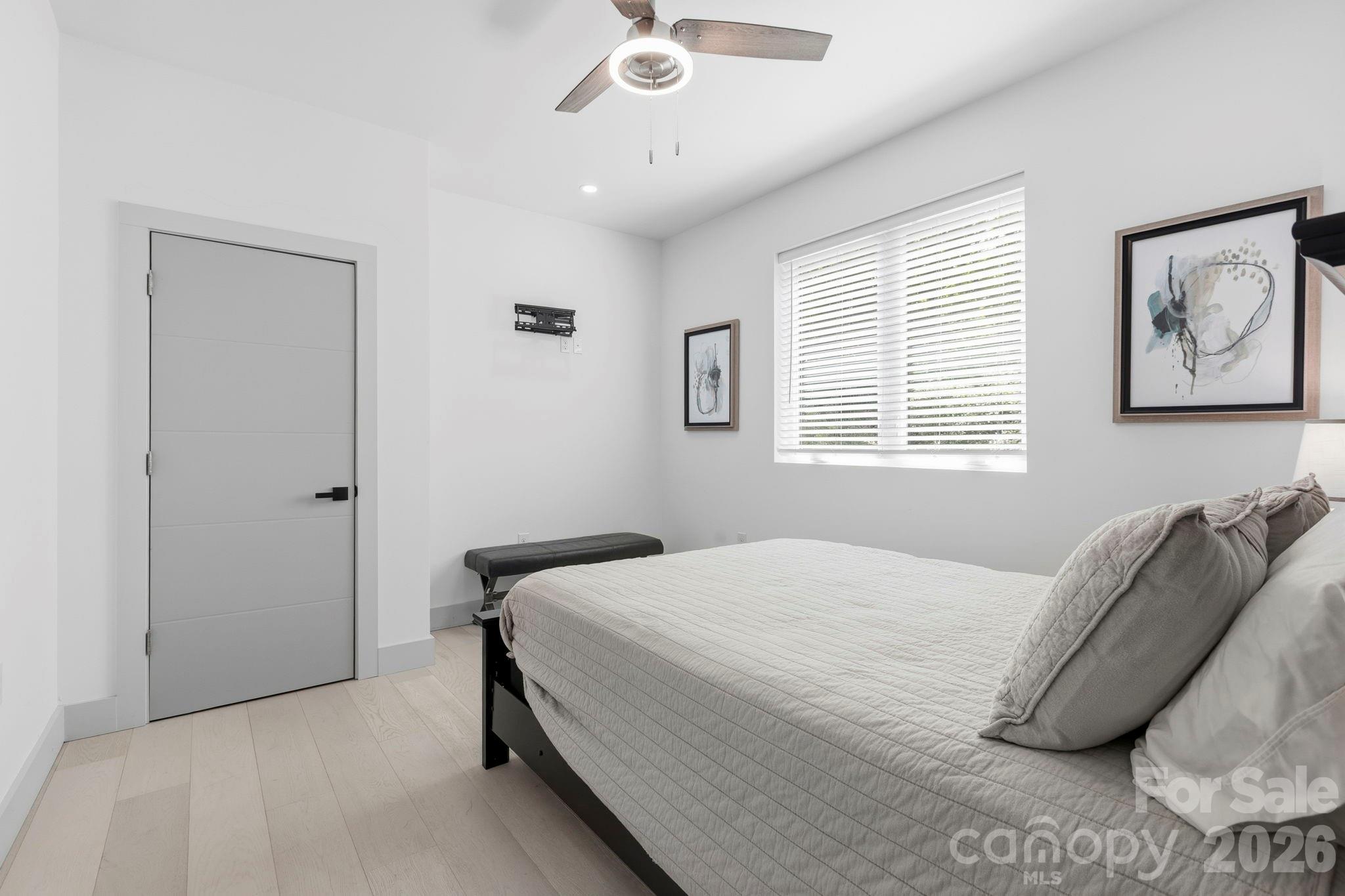 22 Lara Drive — Mills River