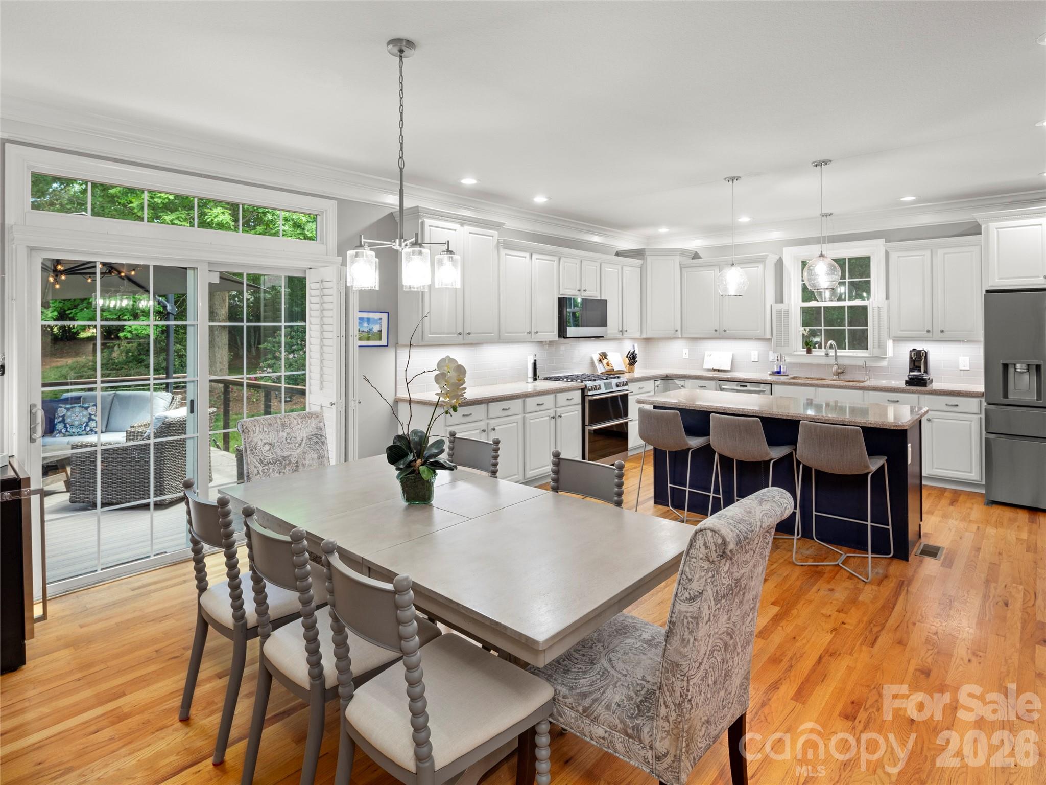 47 Drakes Meadow Lane — Arden