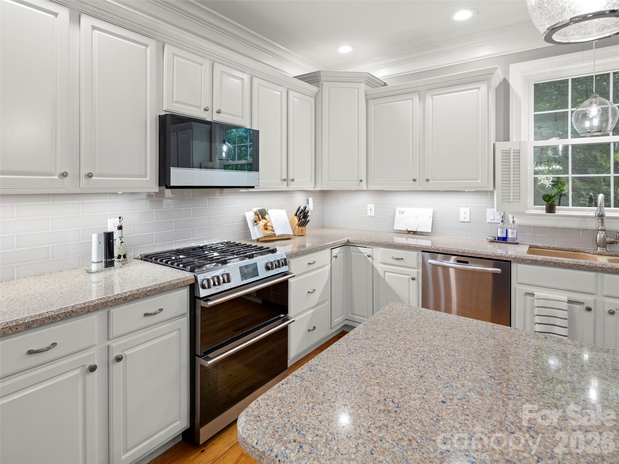 47 Drakes Meadow Lane — Arden