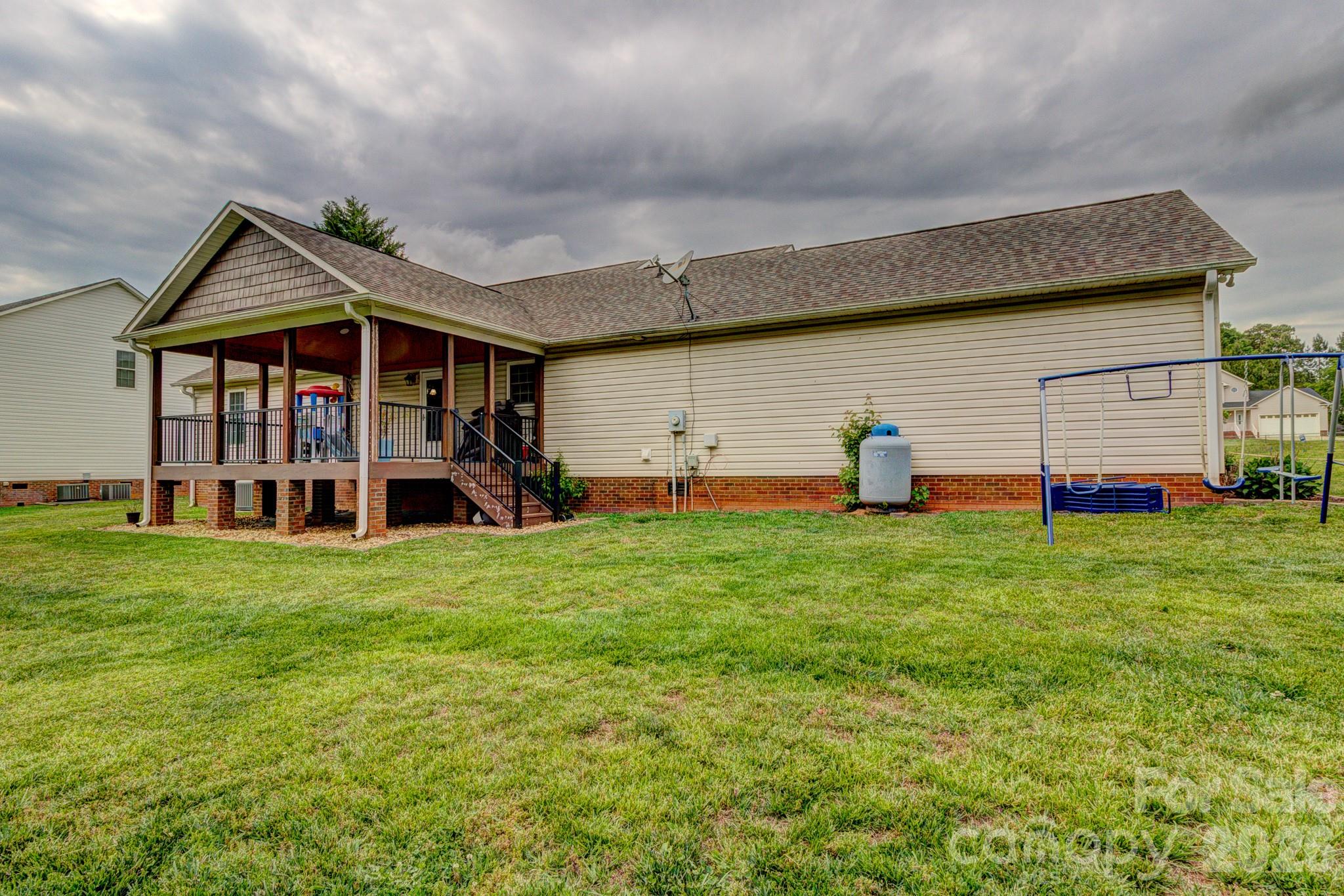 4671 Garys Place — Crouse