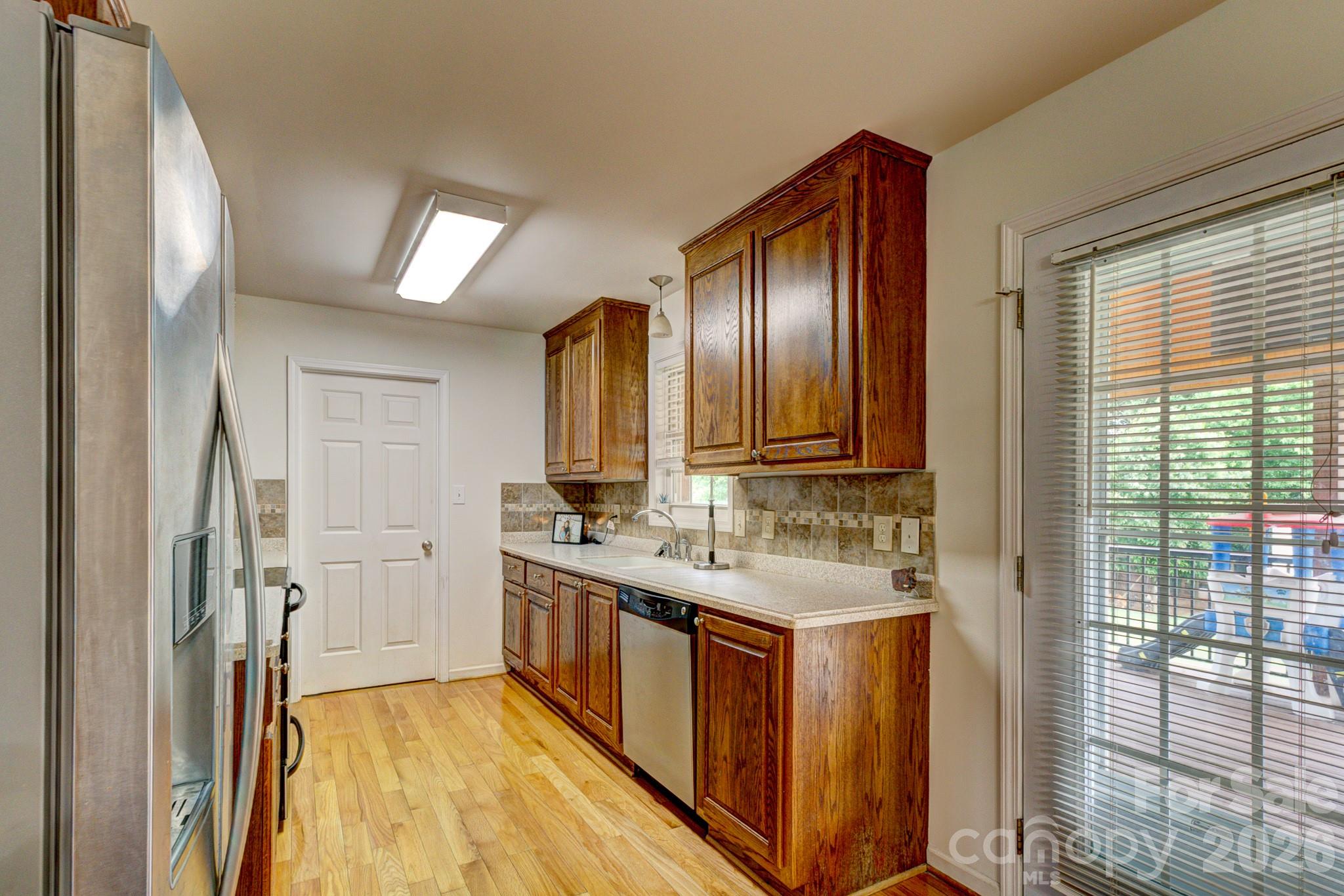 4671 Garys Place — Crouse