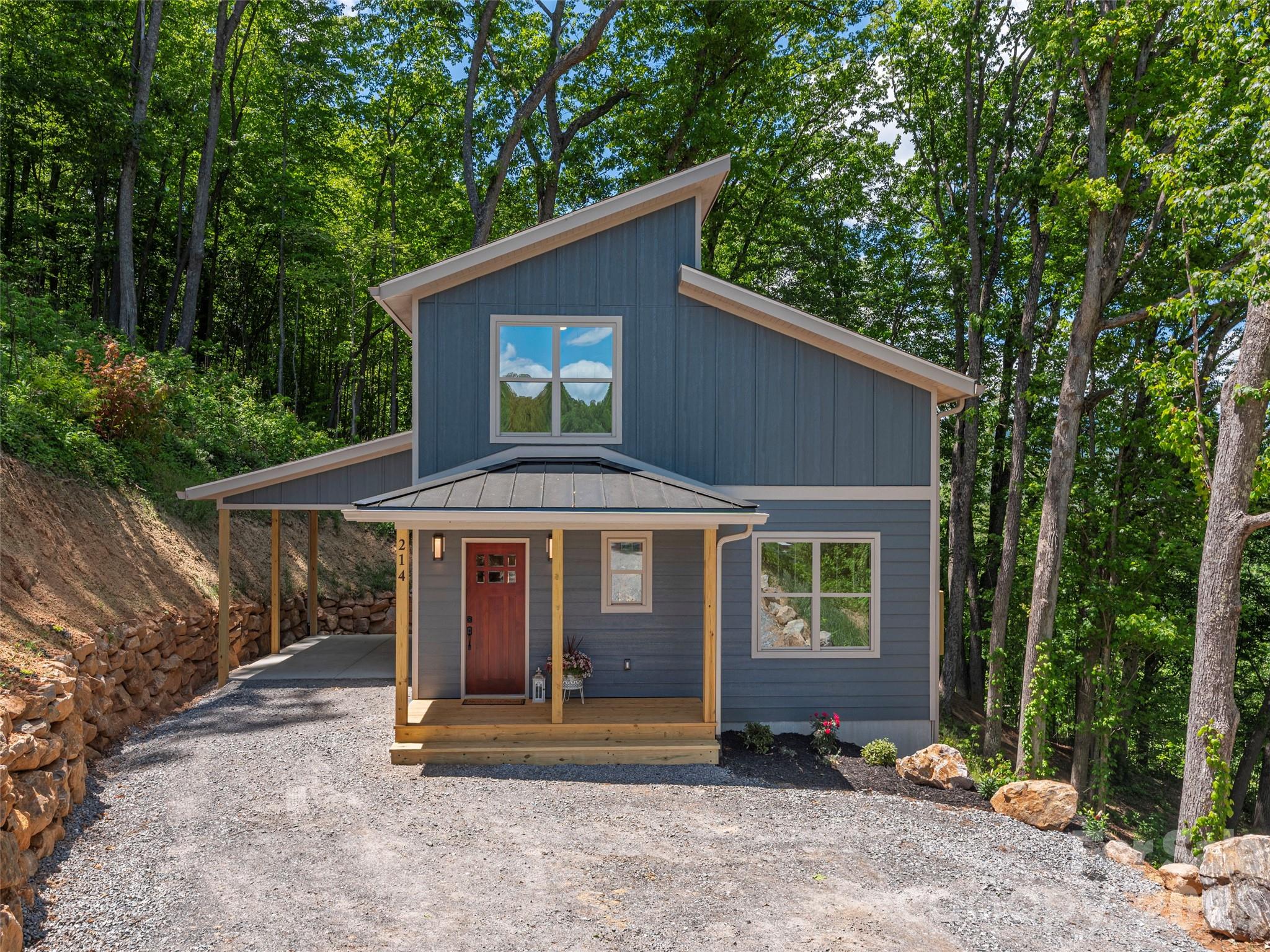 214 Aster Ridge Drive — Waynesville