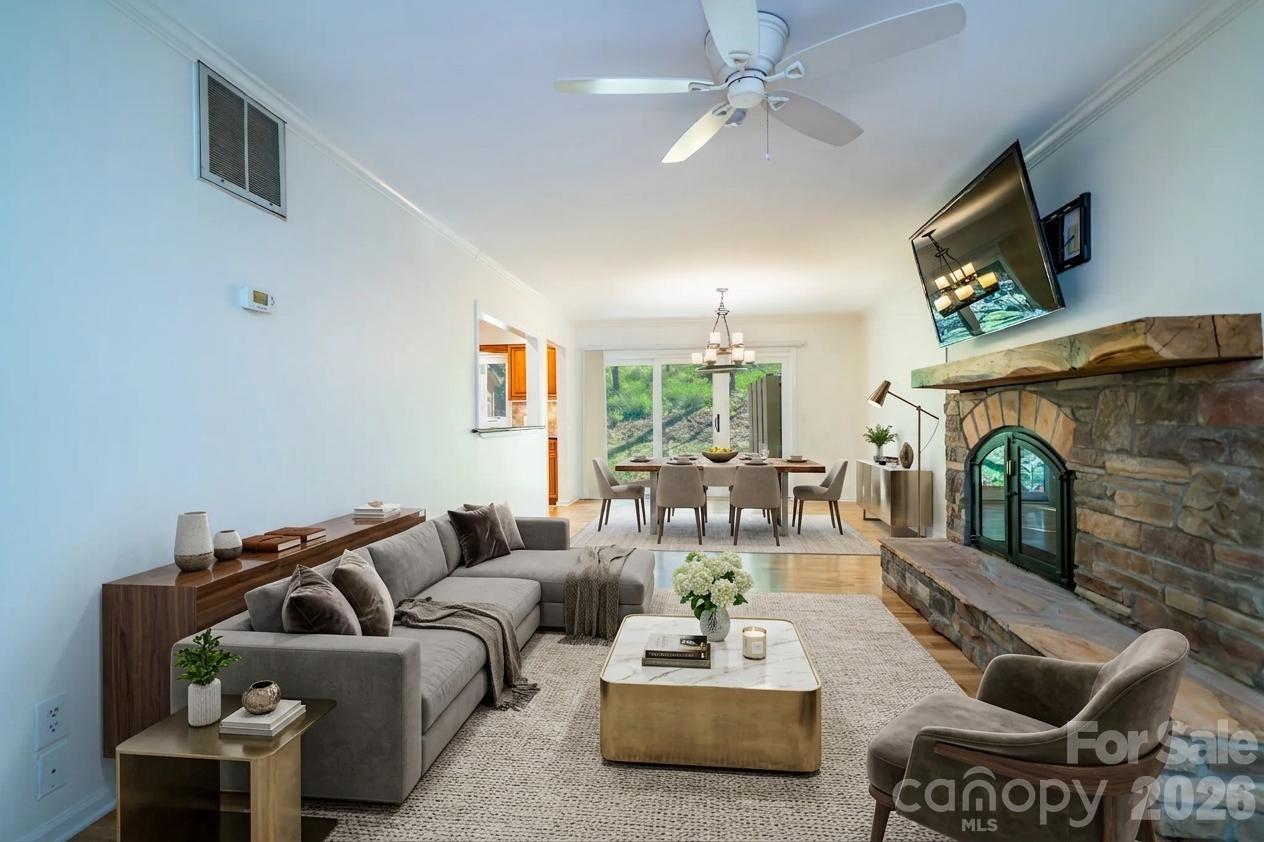 12 Pebble Creek Drive — Asheville