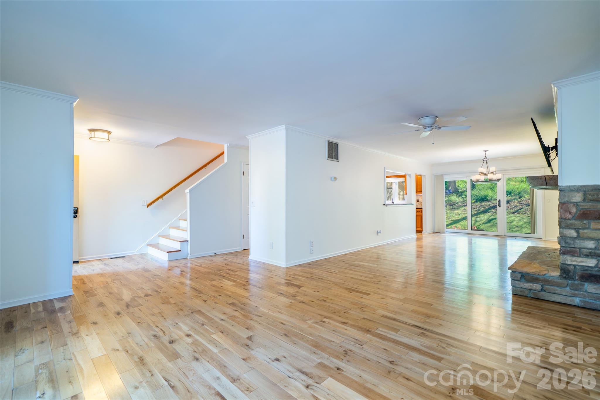 12 Pebble Creek Drive — Asheville