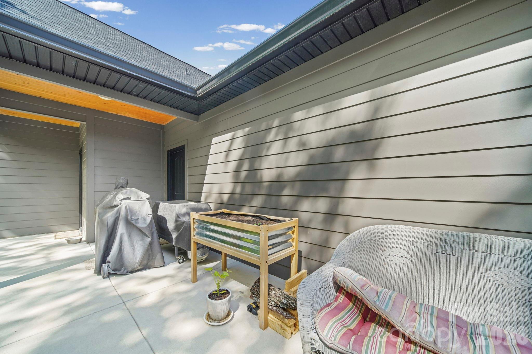 27698 Taylor Lane — Albemarle