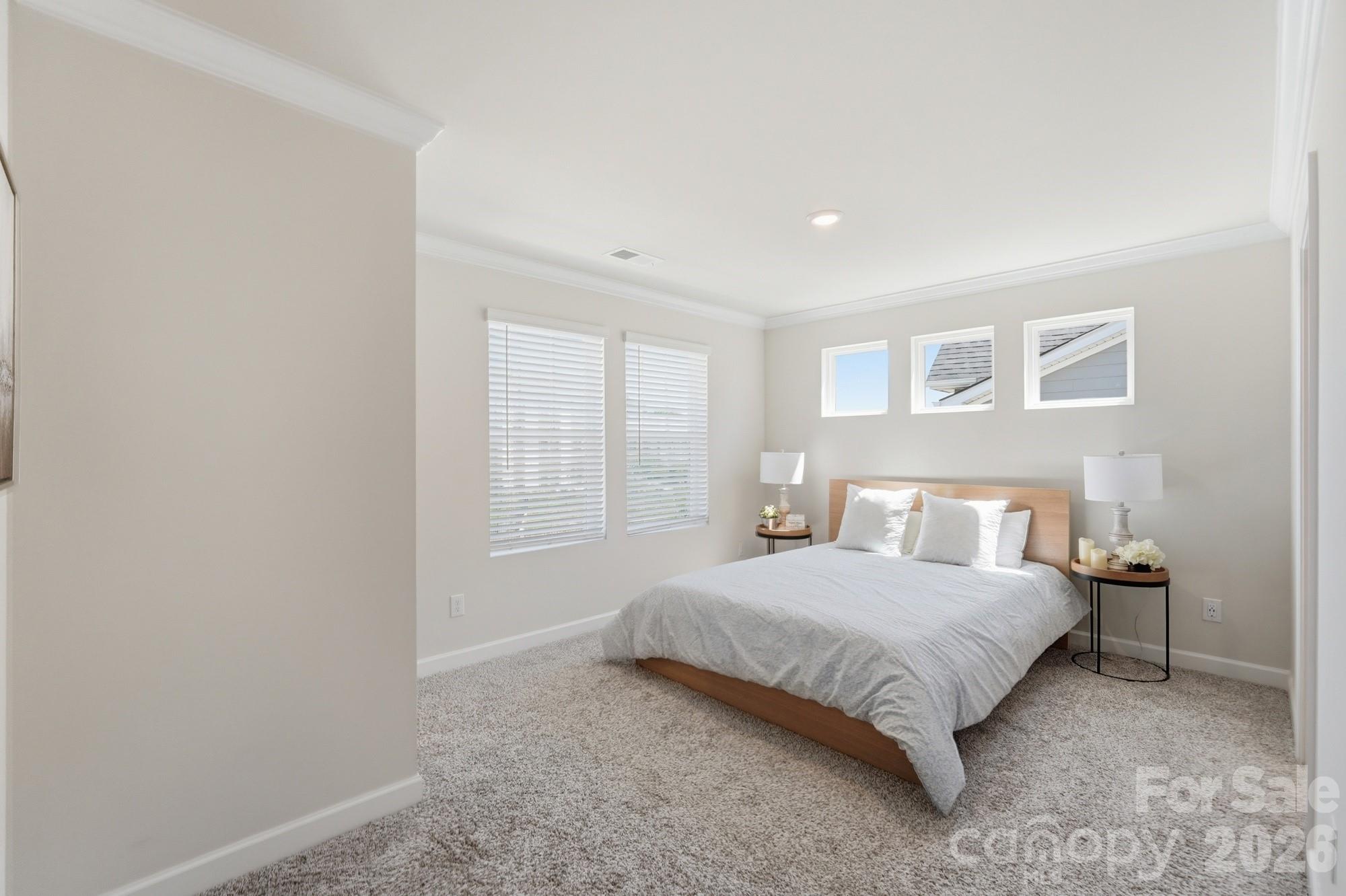 3742 Memorial Parkway — Charlotte
