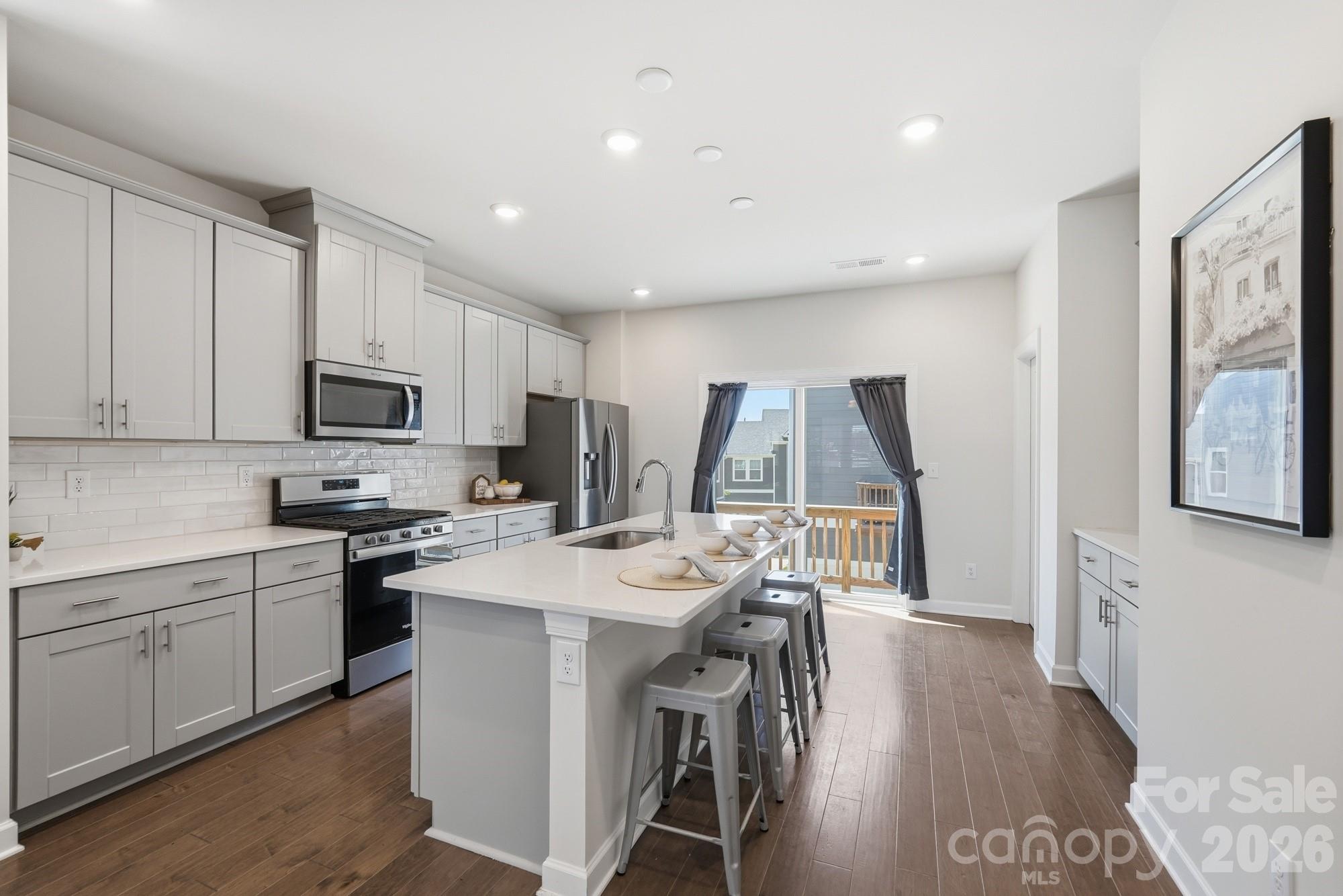 3742 Memorial Parkway — Charlotte