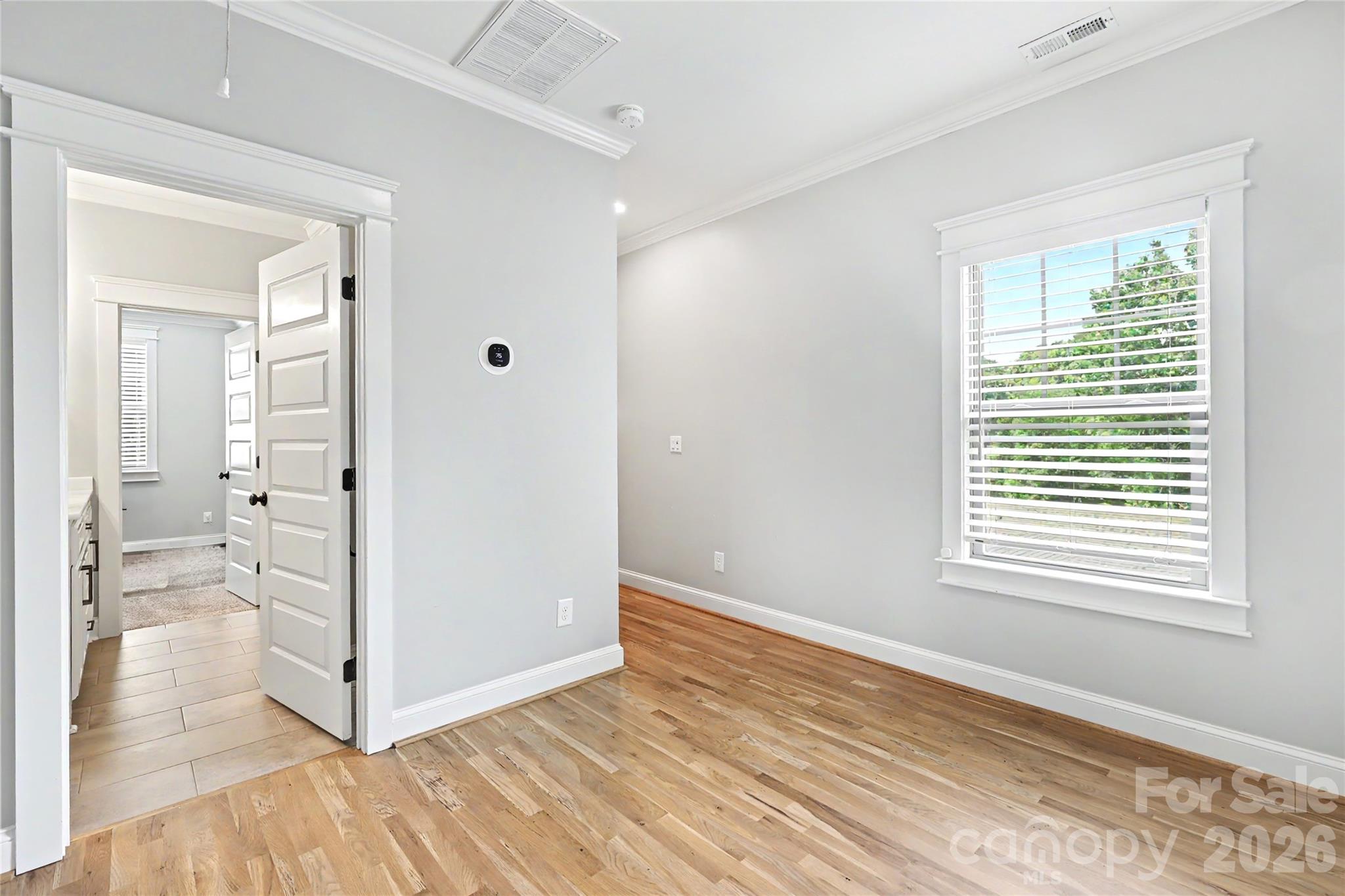 24 Oak Street — Belmont