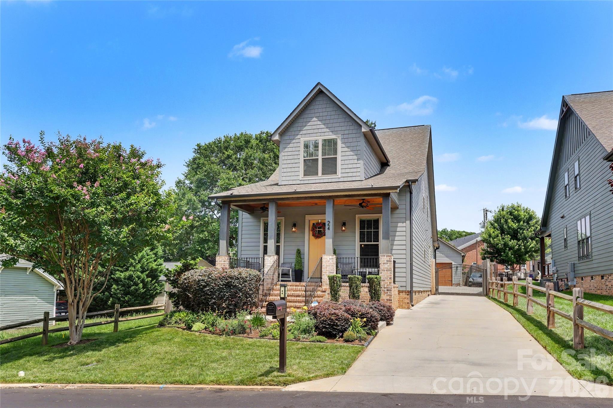24 Oak Street — Belmont