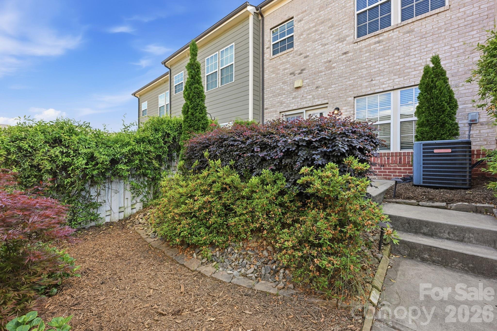 1353 Jacemans Way — Cornelius
