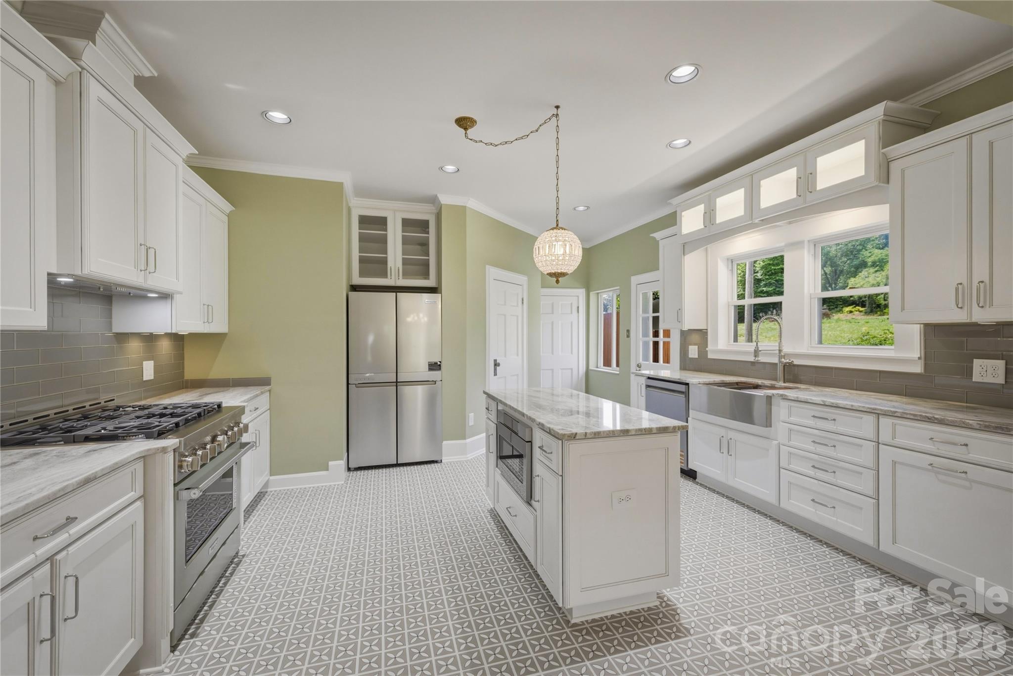 311 West Union Street — Morganton