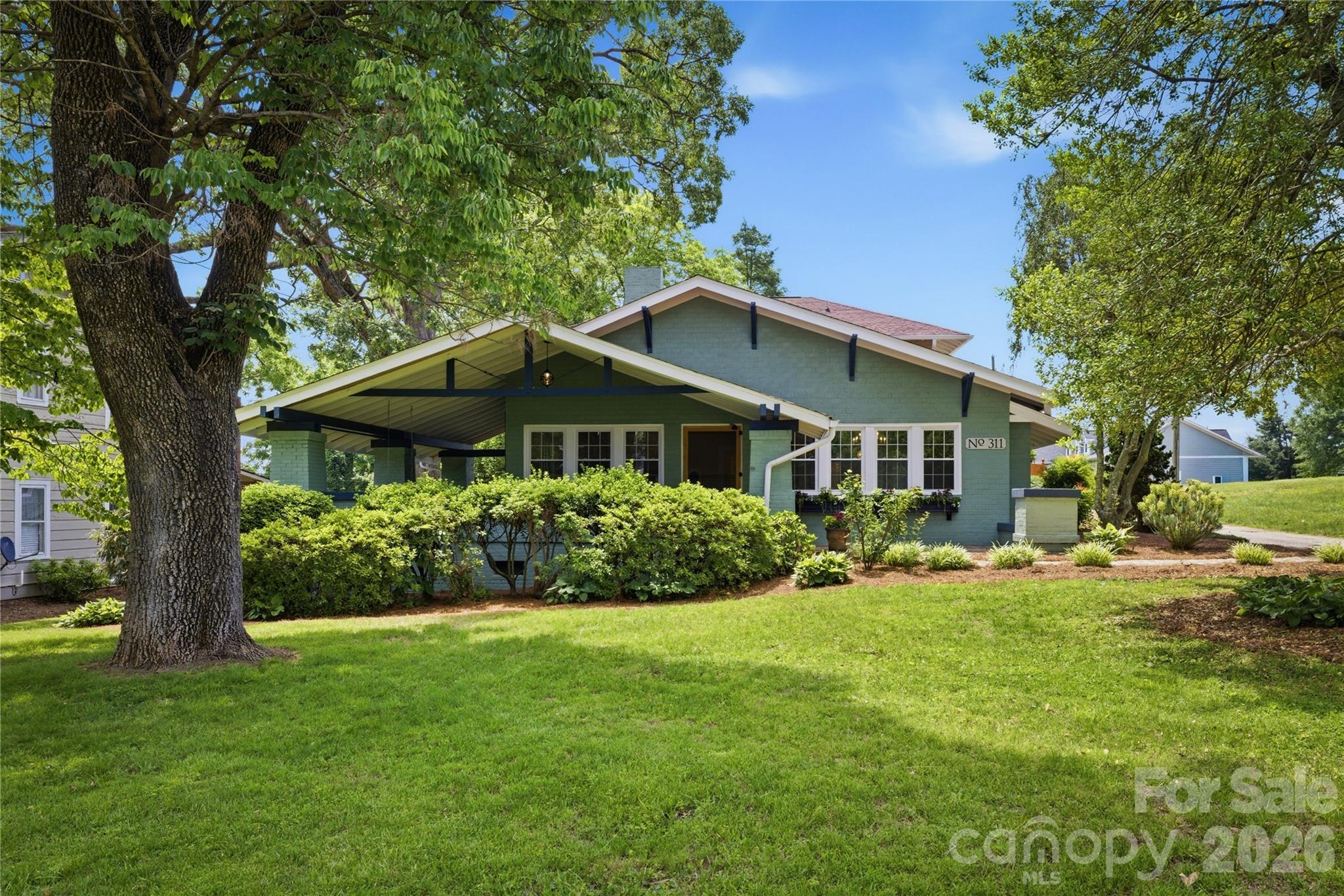 311 West Union Street — Morganton