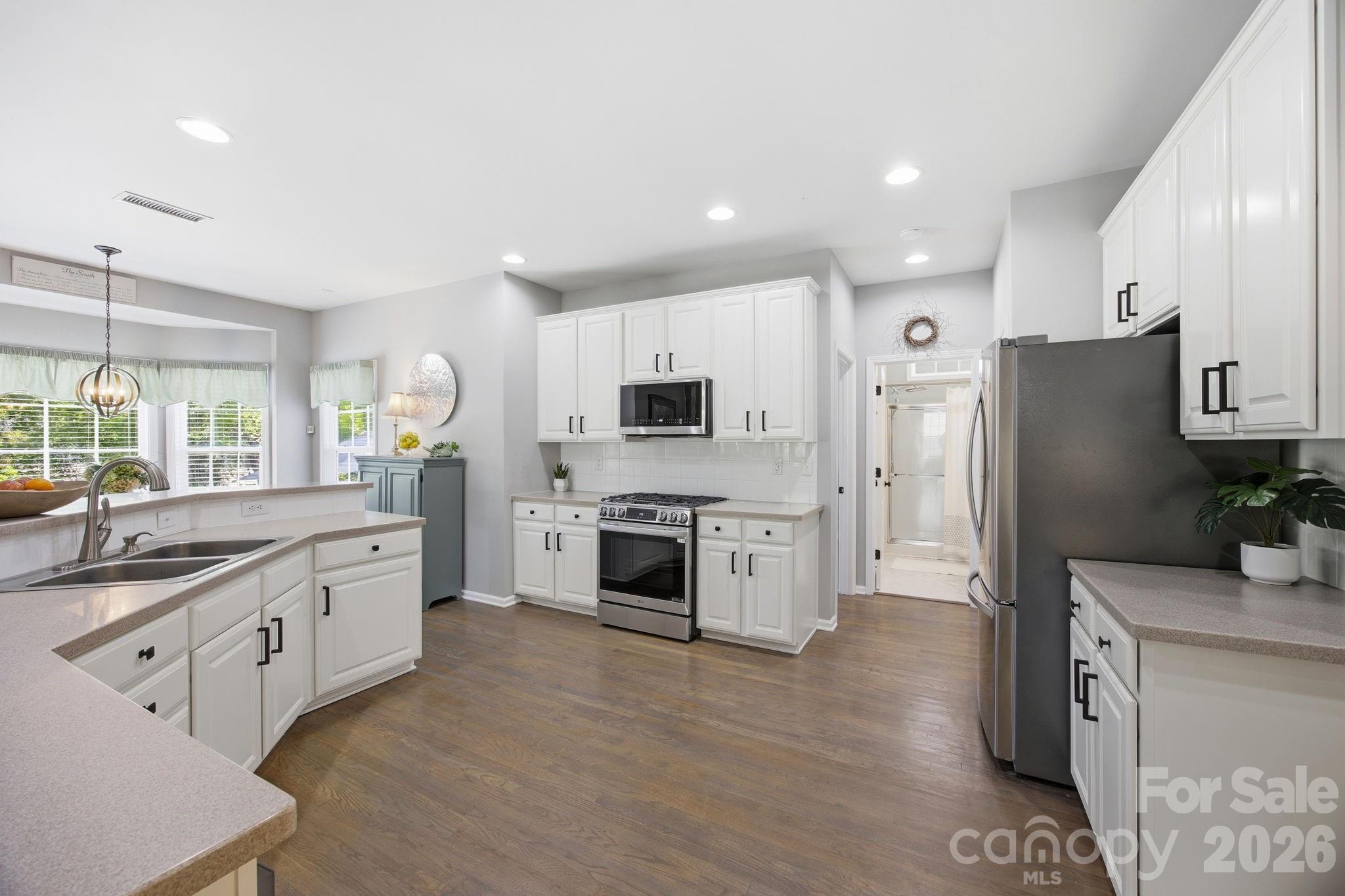 15432 Saxon Trace Court — Huntersville