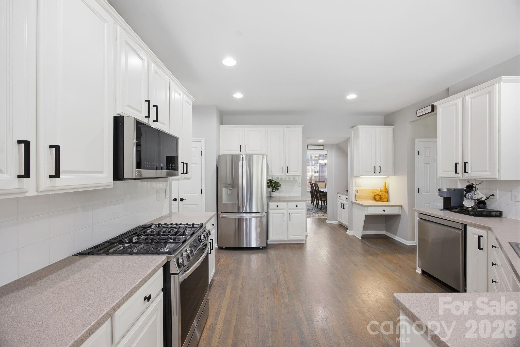 15432 Saxon Trace Court — Huntersville