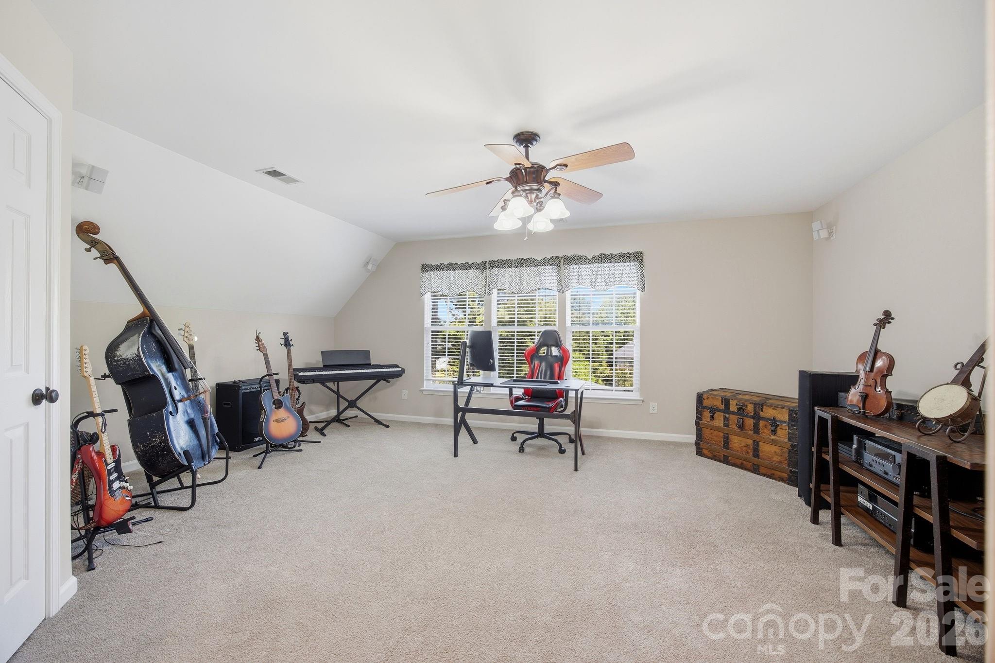 15432 Saxon Trace Court — Huntersville
