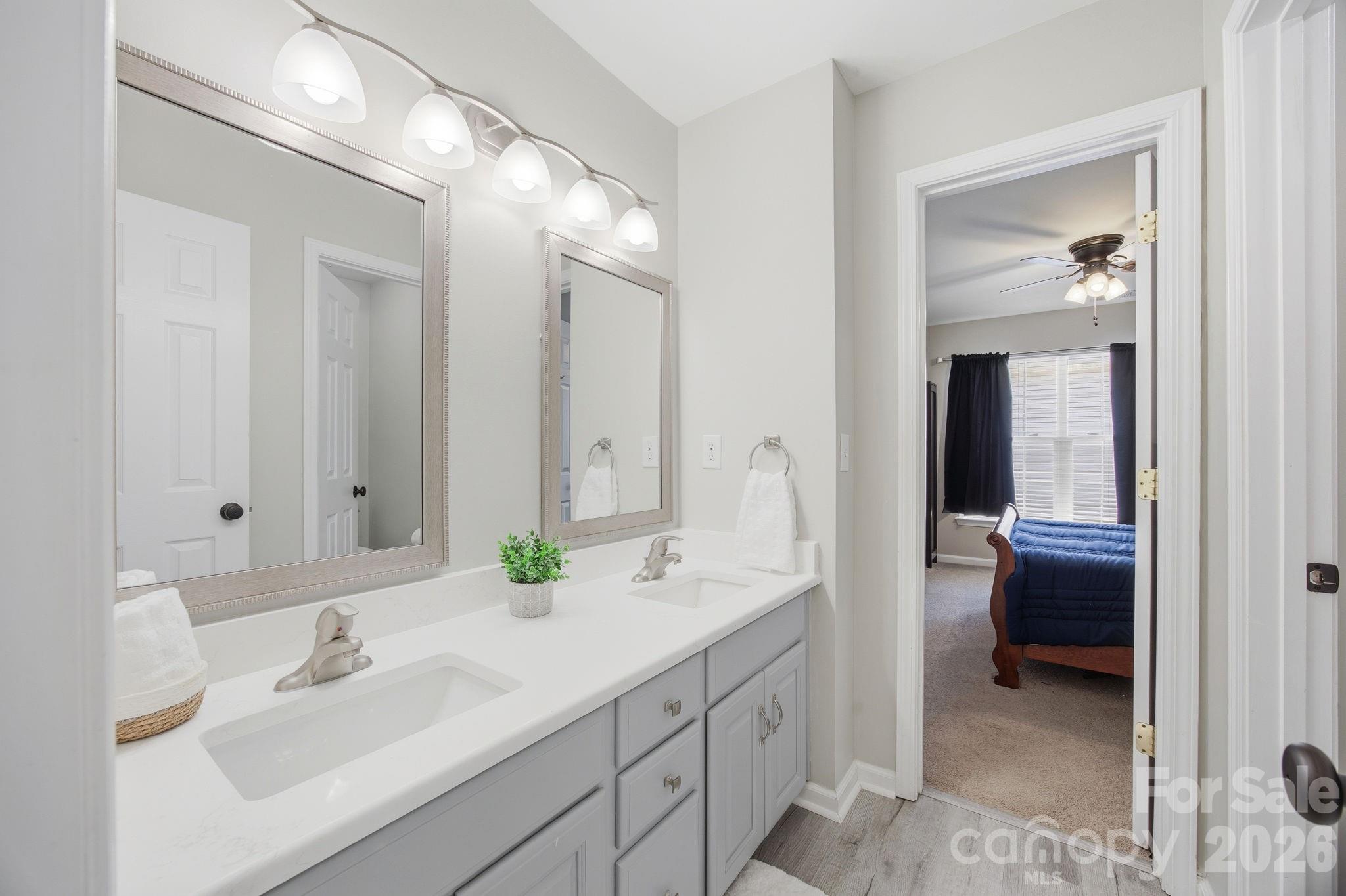 15432 Saxon Trace Court — Huntersville