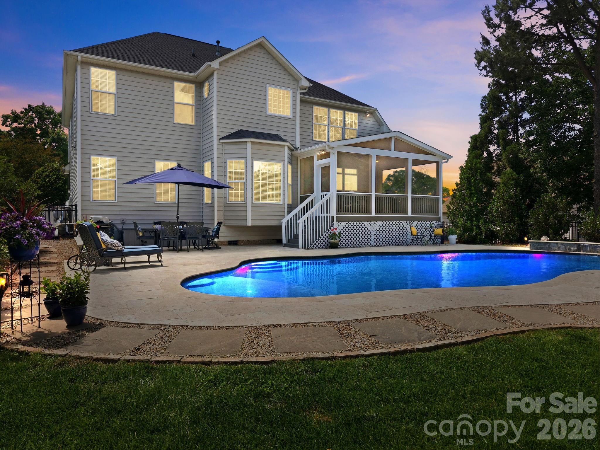 15432 Saxon Trace Court — Huntersville