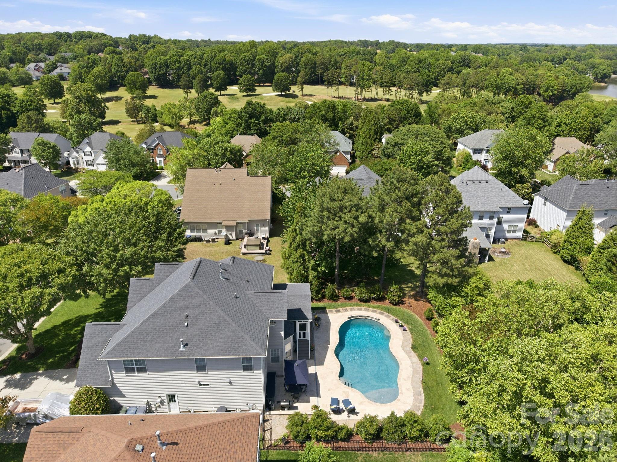 15432 Saxon Trace Court — Huntersville