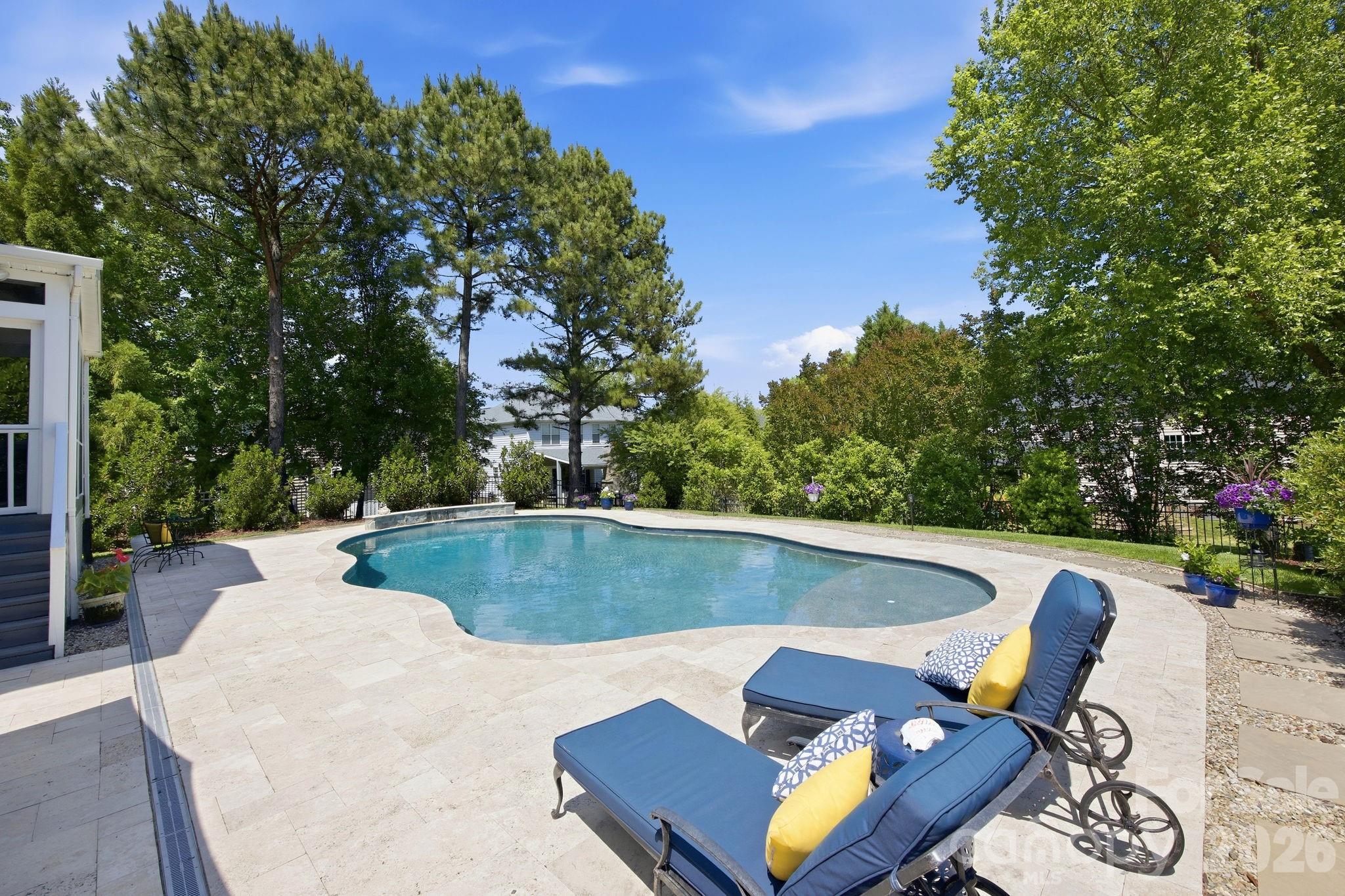 15432 Saxon Trace Court — Huntersville