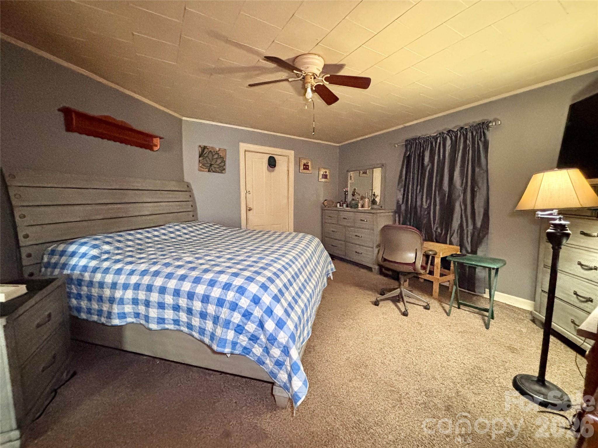 126 West Street — Ellenboro