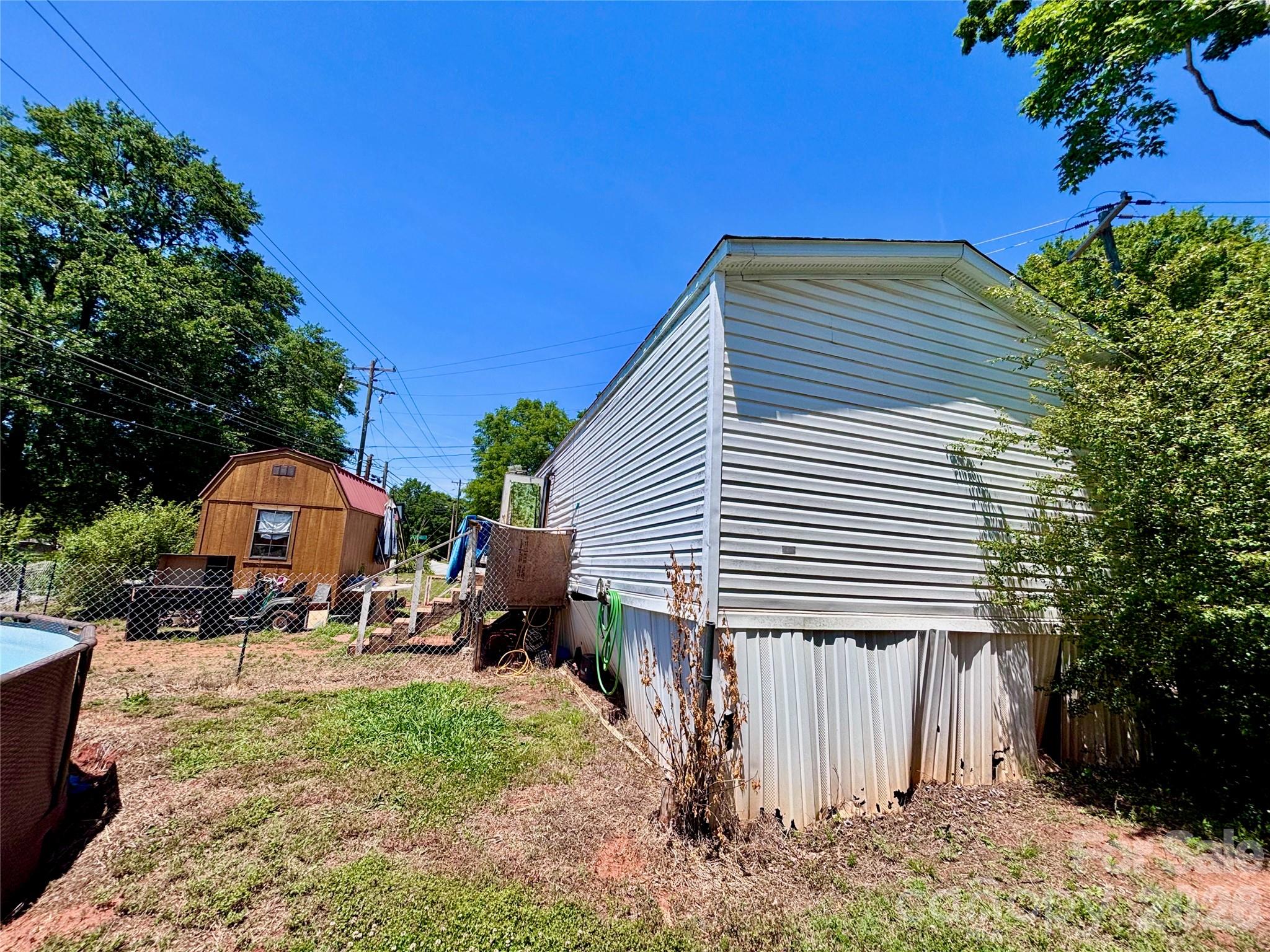 126 West Street — Ellenboro