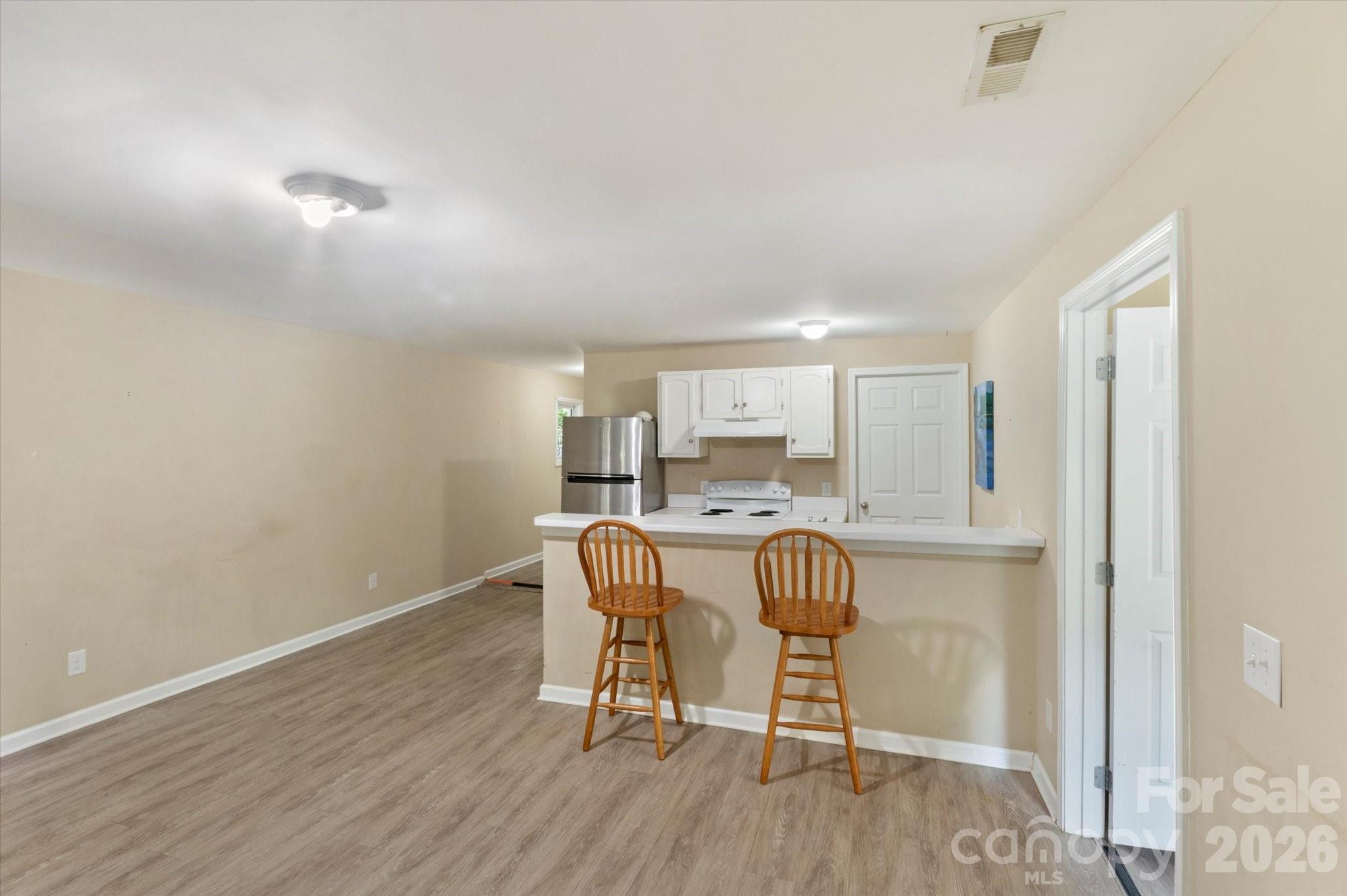 407 W Main Street — Brevard